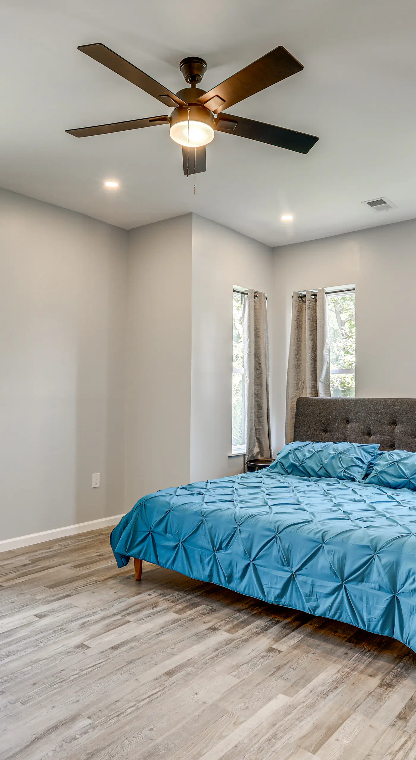 Group Getaway w/ Games & Patio in Philadelphia!