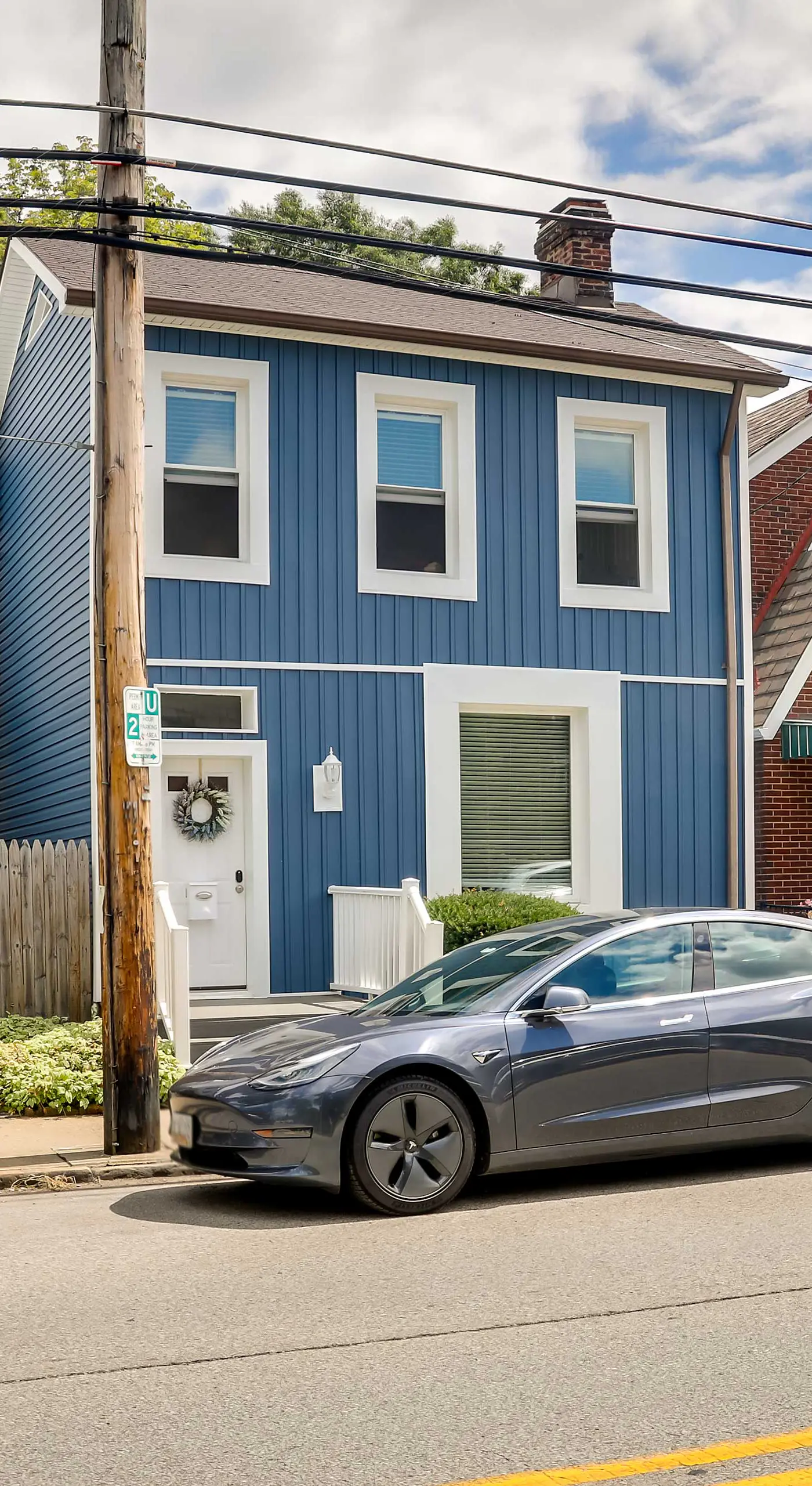 Walk to Walnut St: ‘Shadyside House’ w/ Deck
