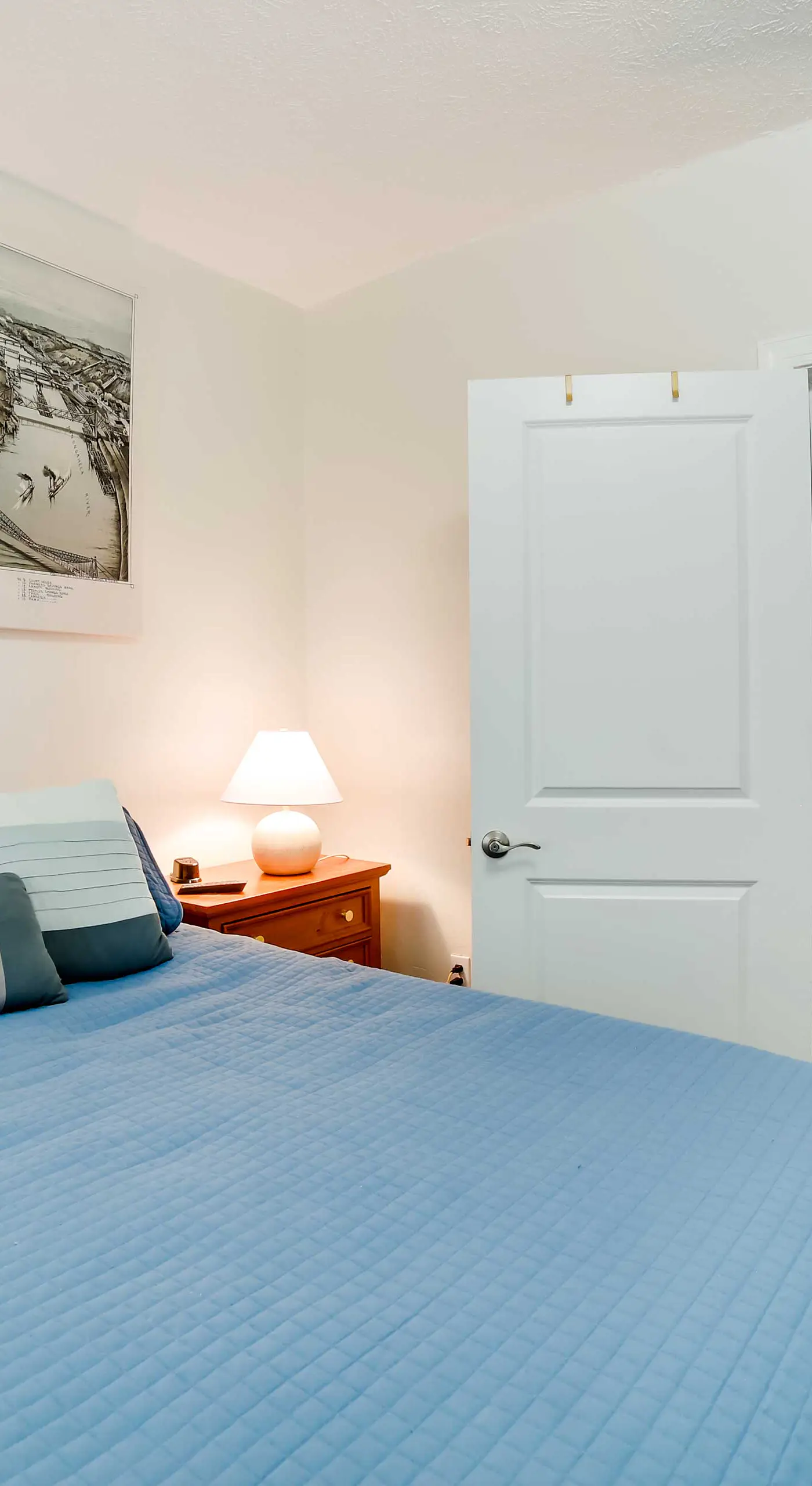 Walk to Walnut St: Pet-Friendly Pittsburgh Home!