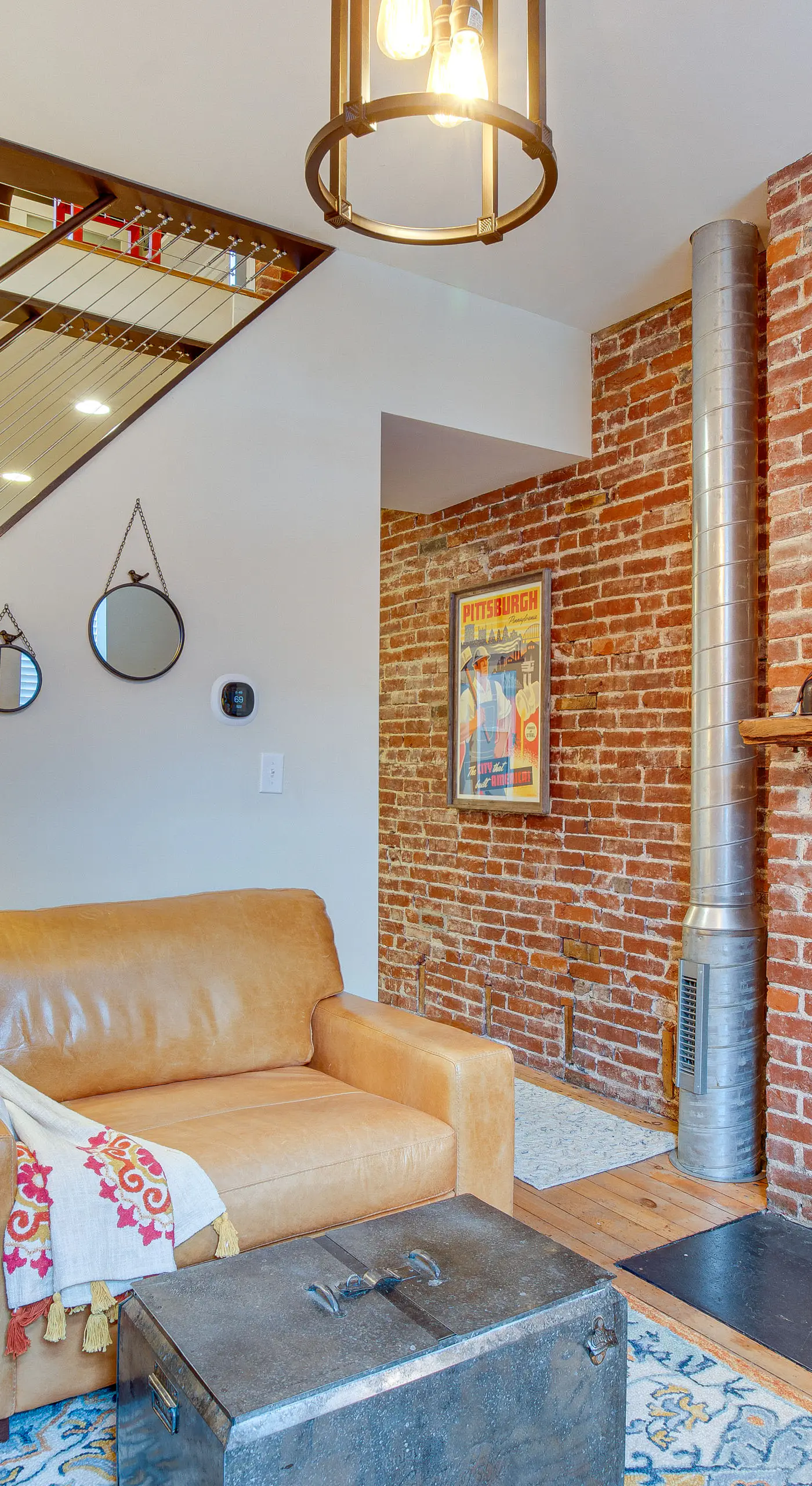 3 Mi to Dtwn: Charming Row House in Pittsburgh