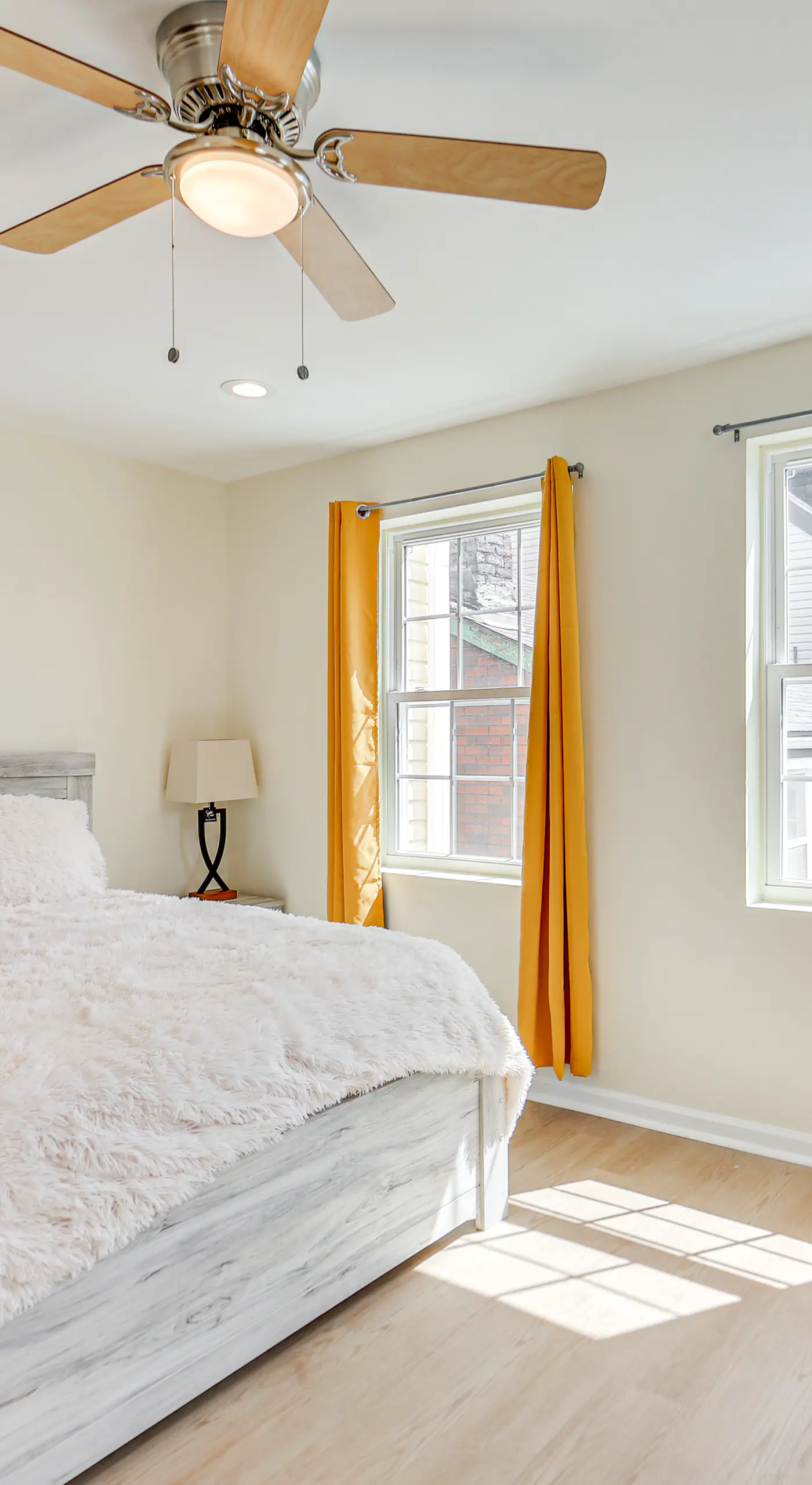 Pittsburgh Home w/ Skyline Views: Walk to Stadium!