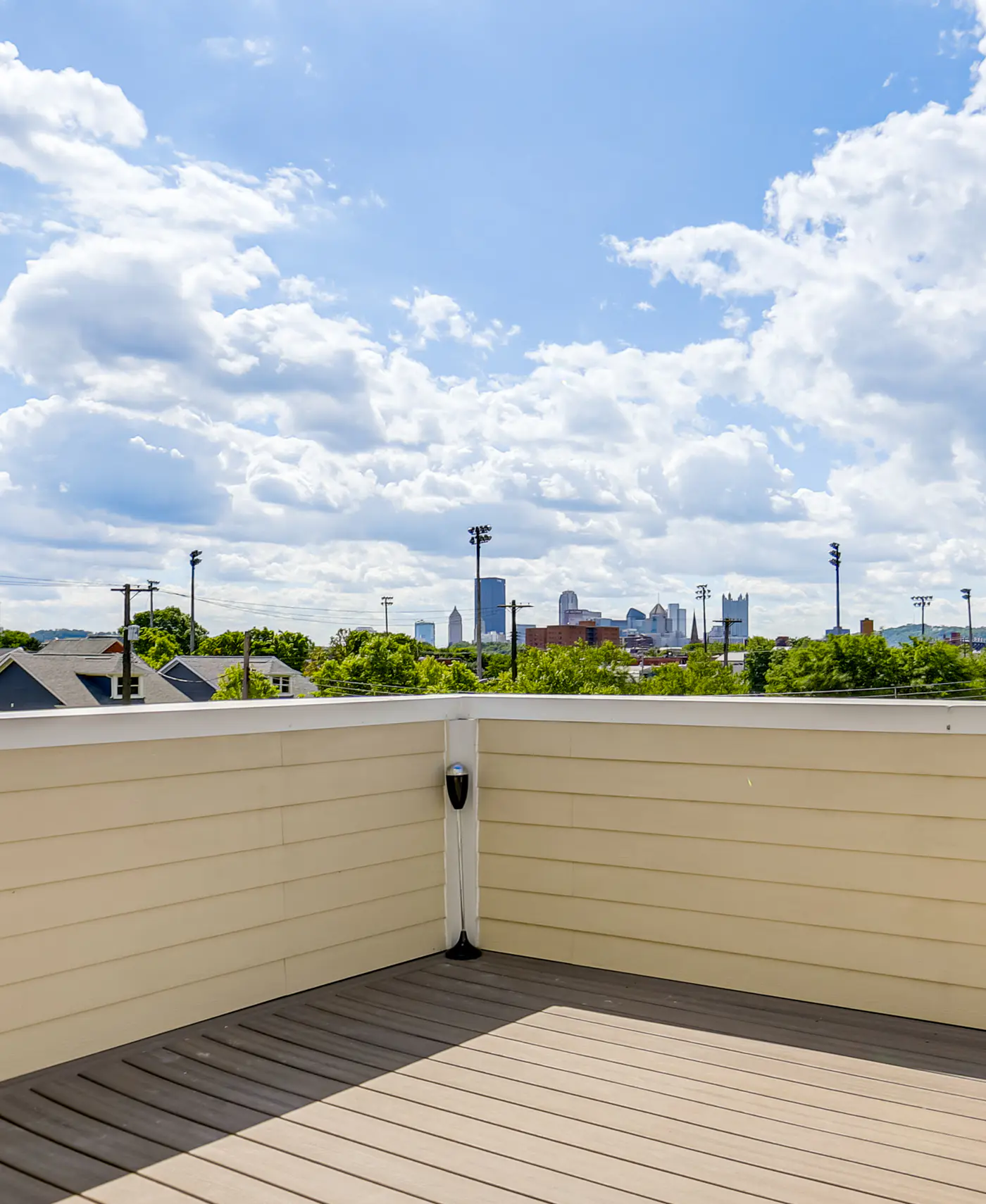 Pittsburgh Home w/ Skyline Views: Walk to Stadium!