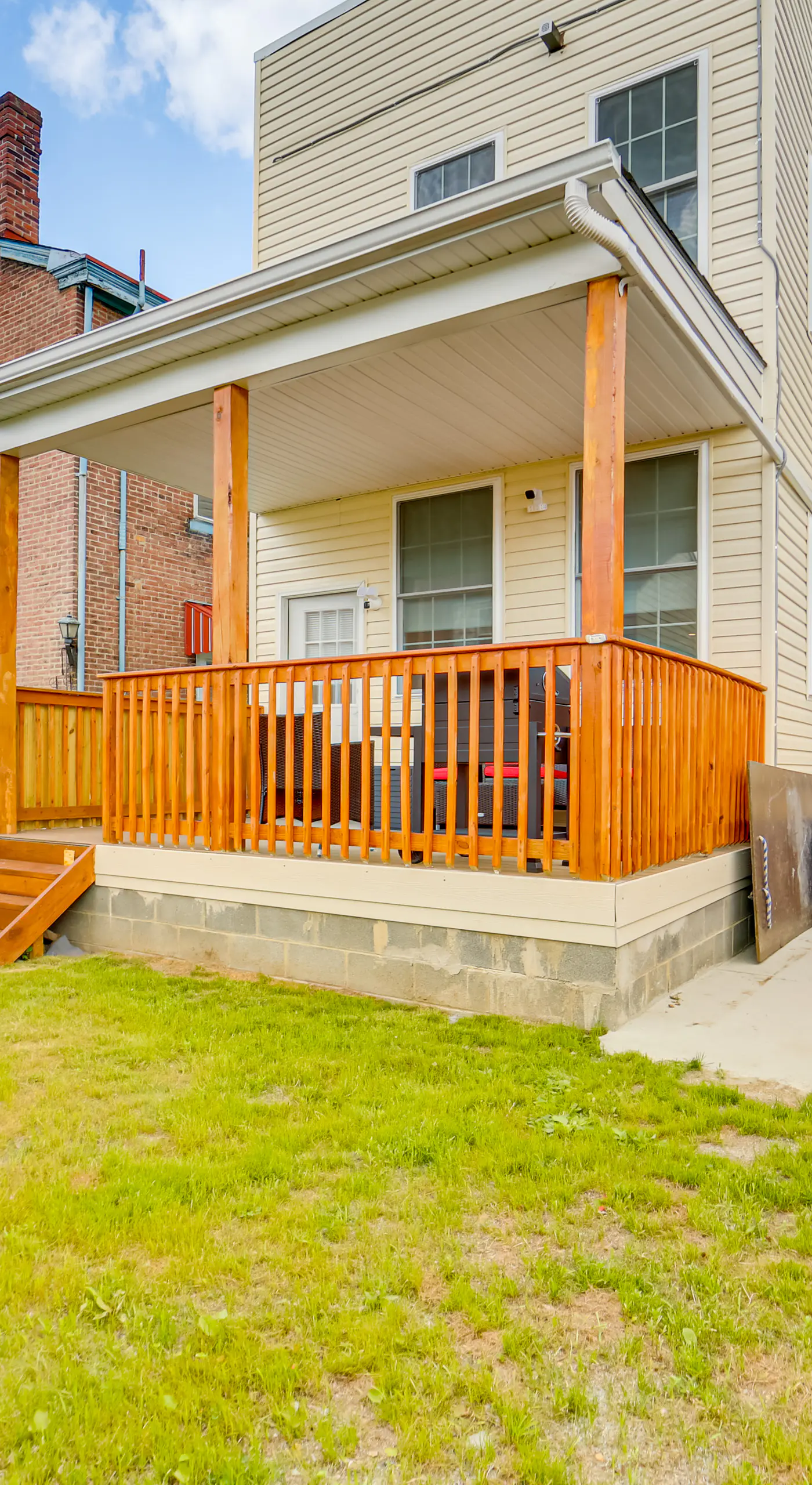 Pittsburgh Home w/ Skyline Views: Walk to Stadium!