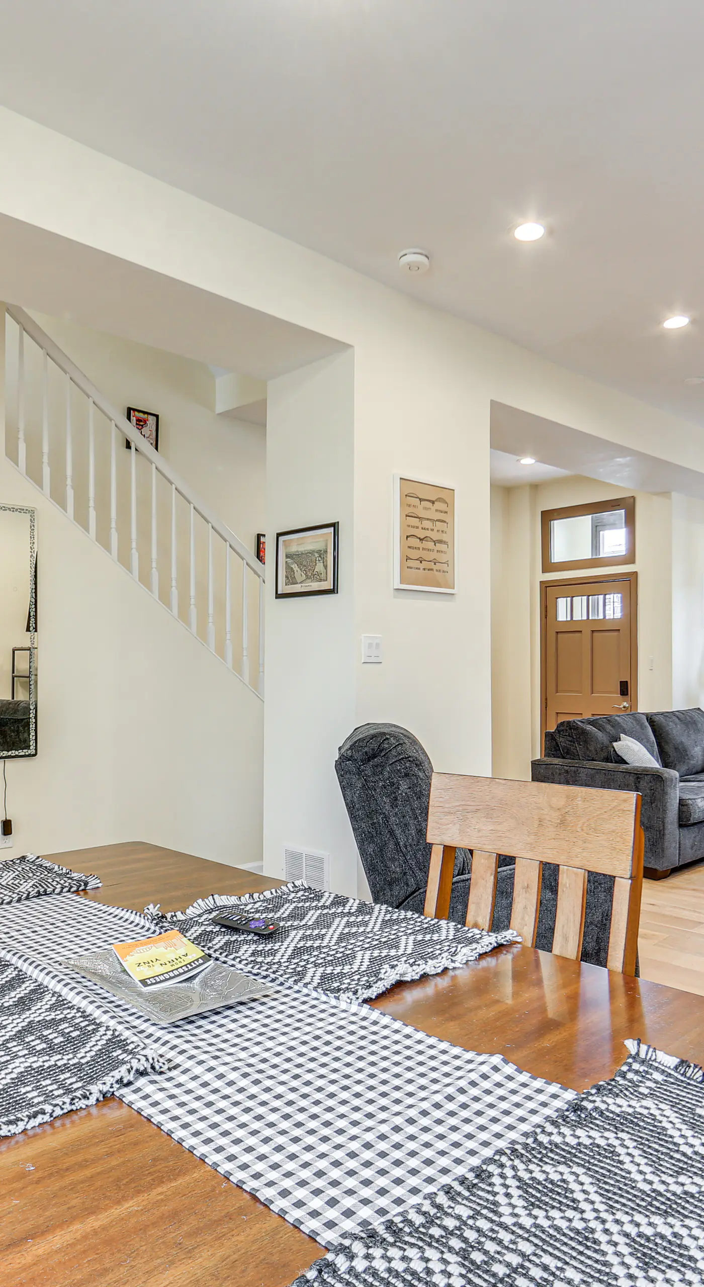 Pittsburgh Home w/ Skyline Views: Walk to Stadium!