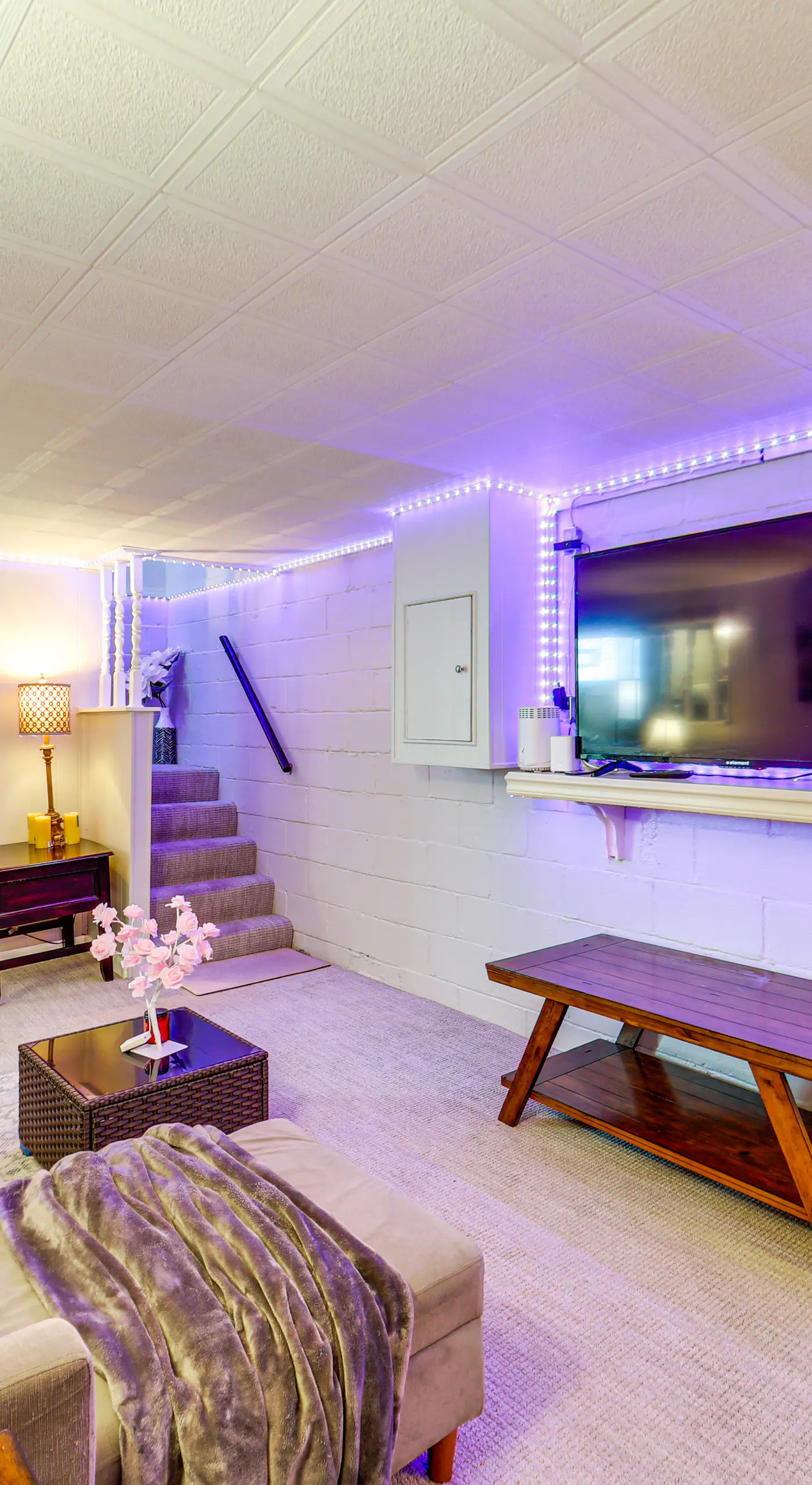 Pet Friendly, Private! Multi-Level Brookline Home