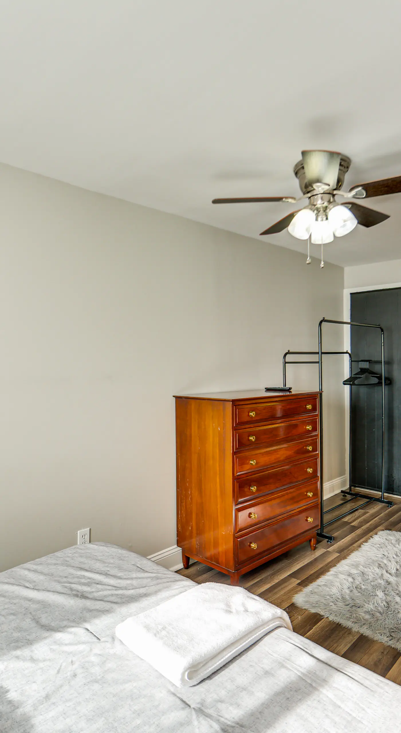 Pet Friendly, Private! Multi-Level Brookline Home