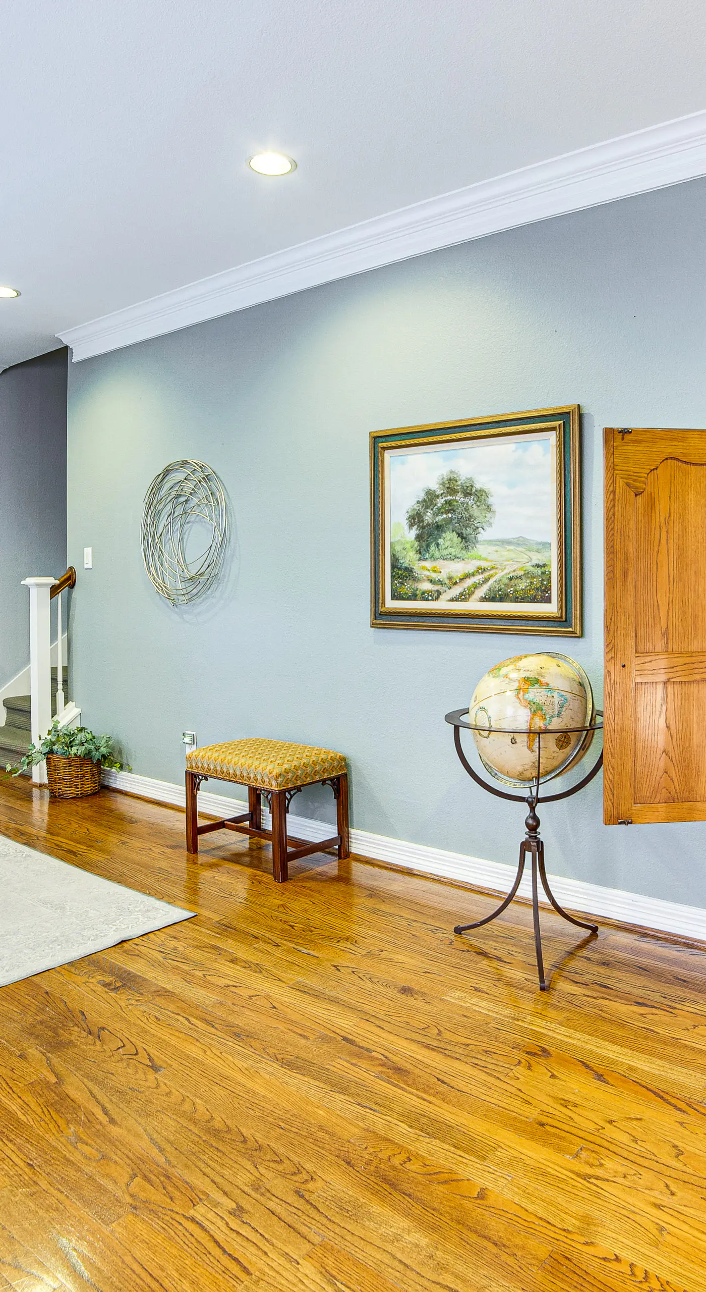 Uptown Dallas Group Getaway Near Art, Eats & More!
