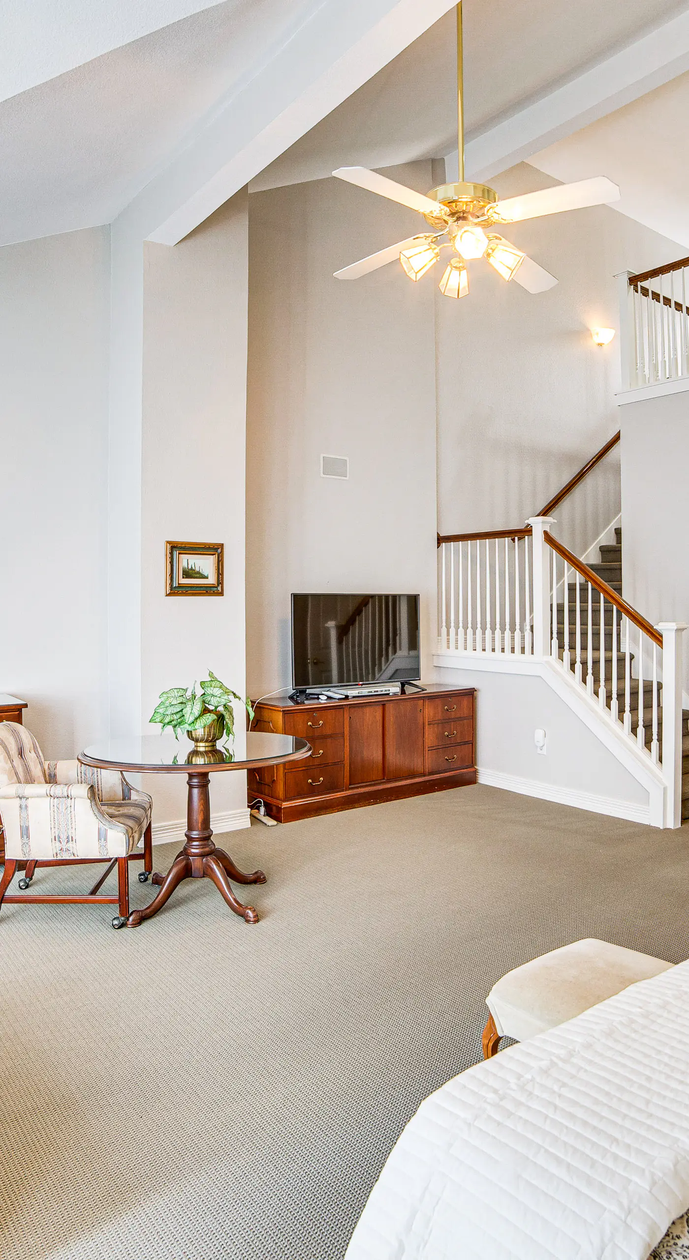 Uptown Dallas Group Getaway Near Art, Eats & More!