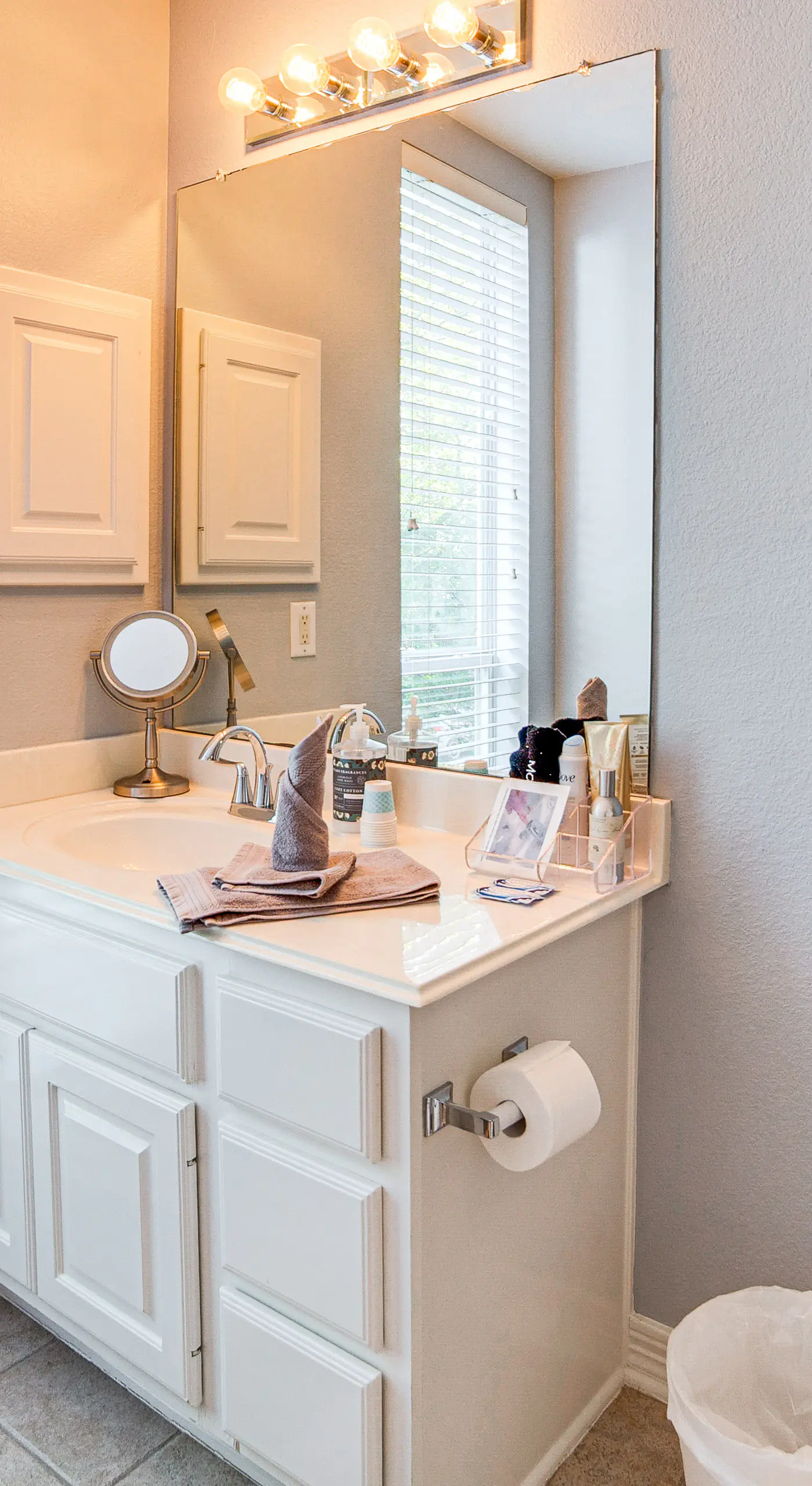 Uptown Dallas Group Getaway Near Art, Eats & More!