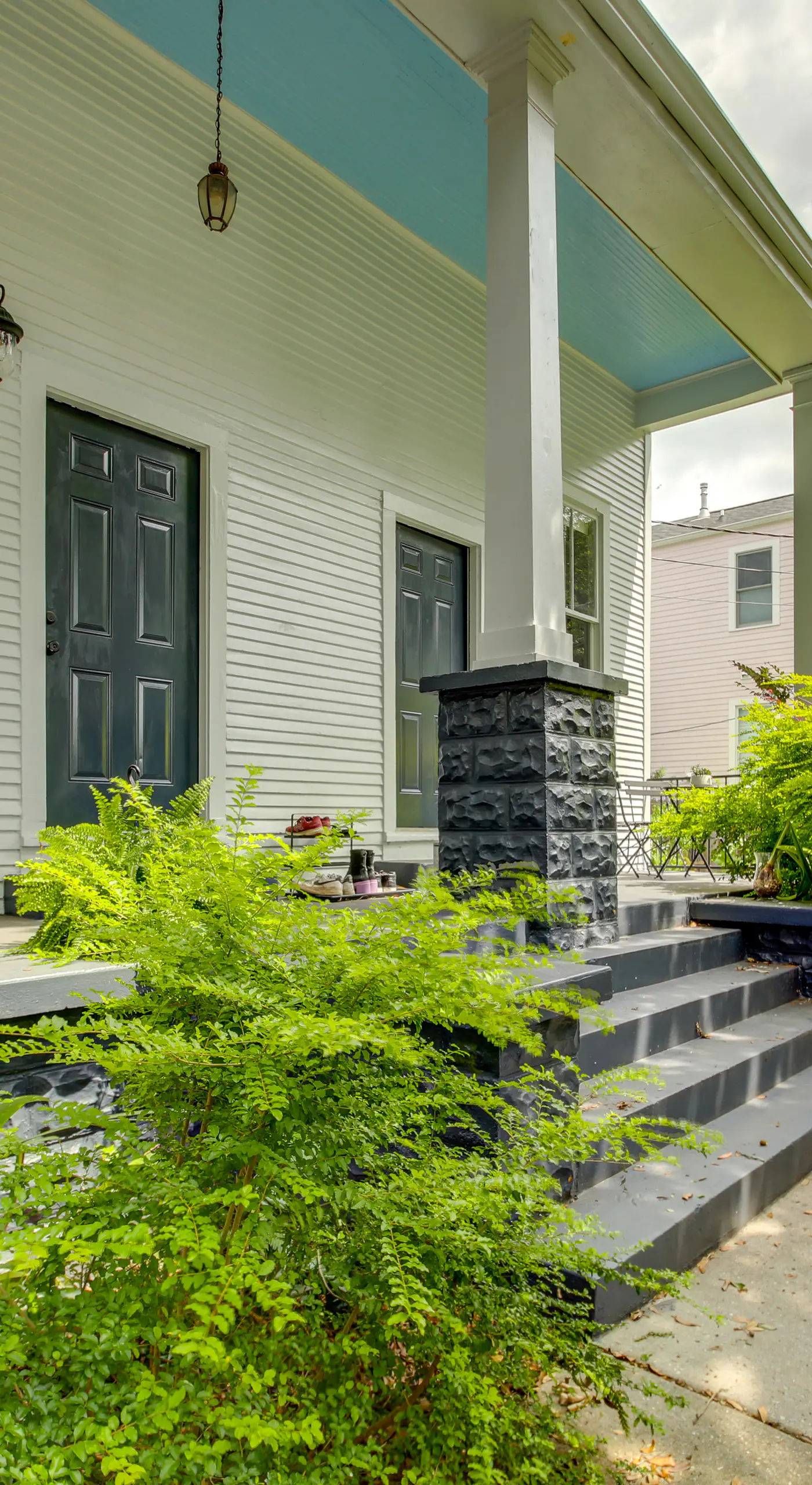 Half-Mi to French Quarter: Rustic NOLA Home
