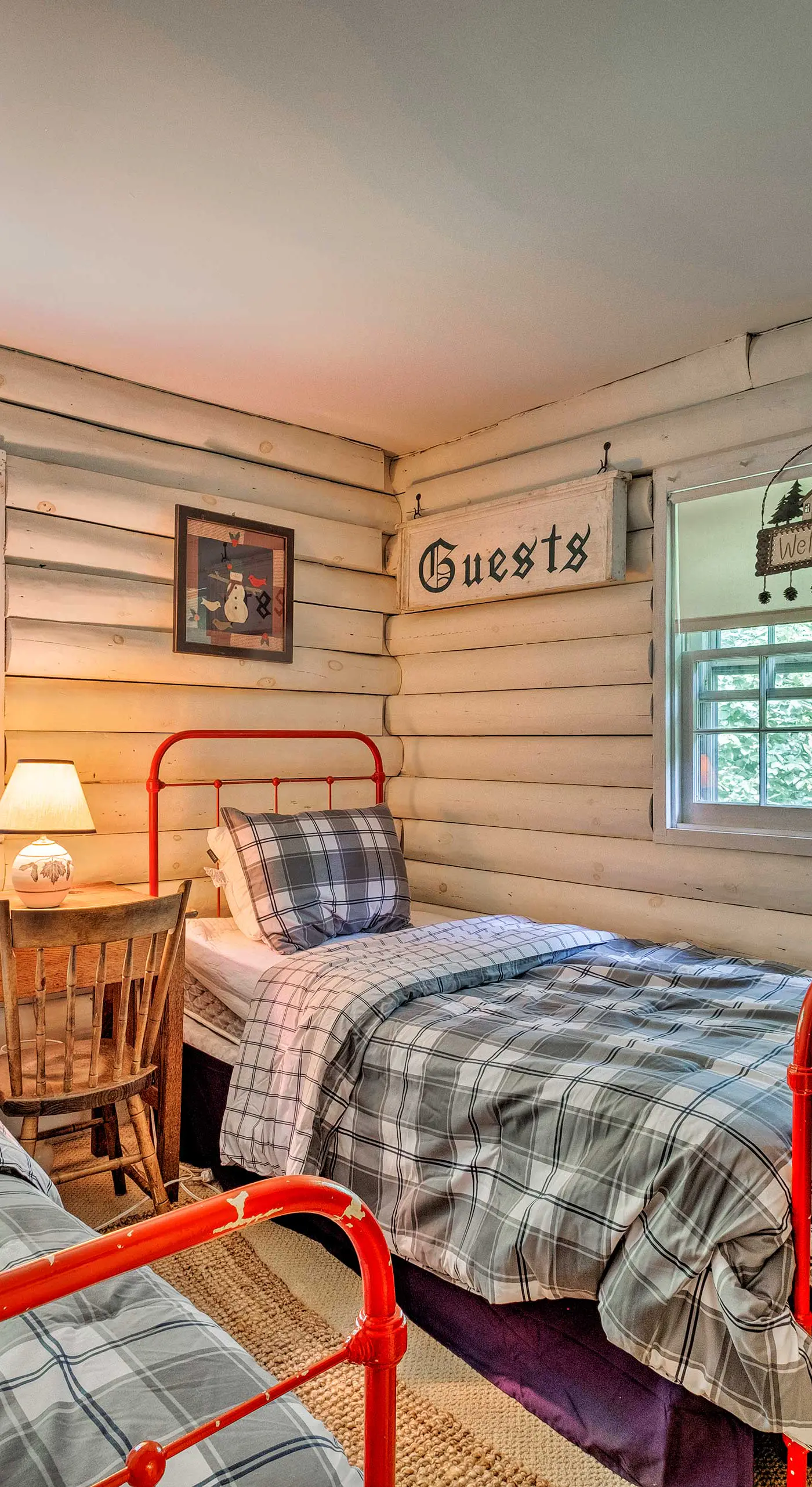 Private Wooded Cabin: 7 Mi to Mount Snow!