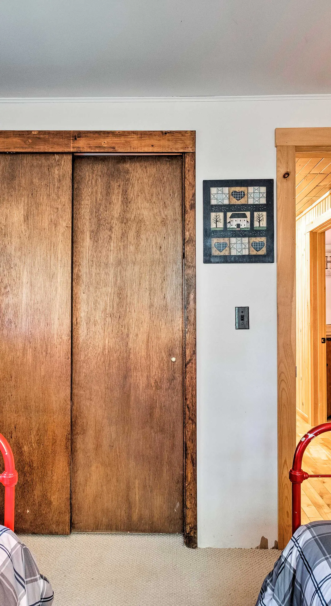 Private Wooded Cabin: 7 Mi to Mount Snow!