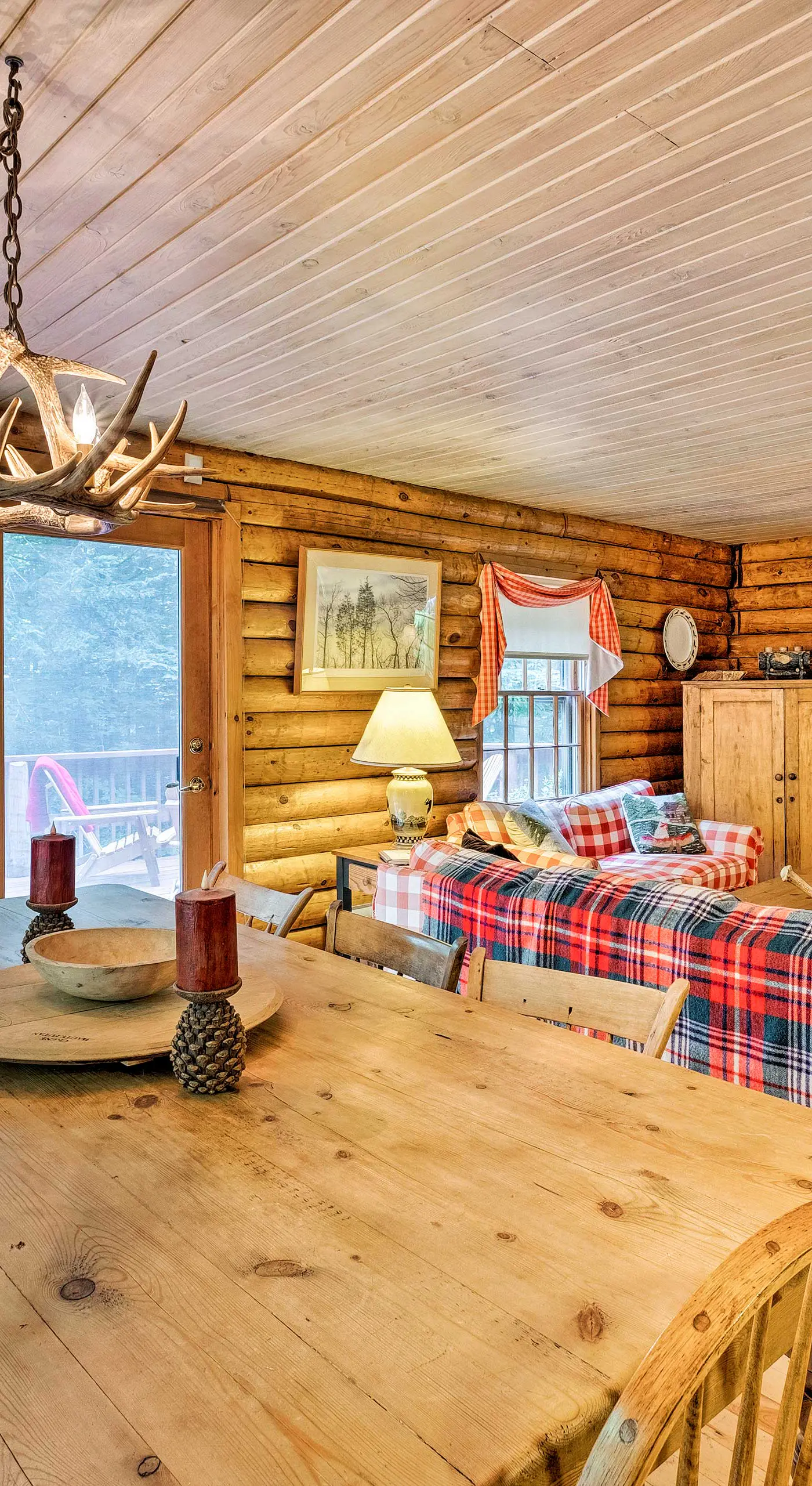 Private Wooded Cabin: 7 Mi to Mount Snow!