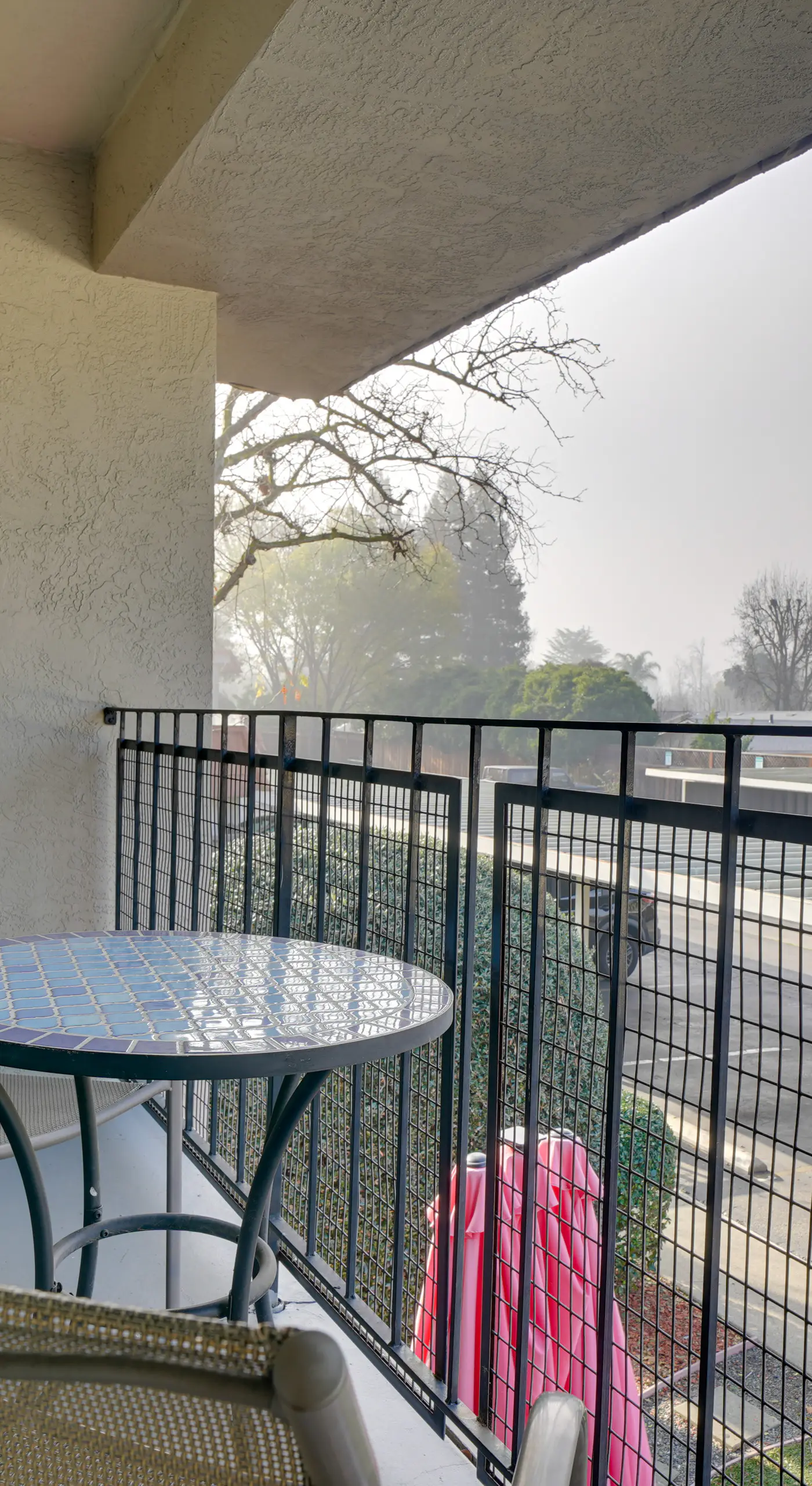 Sip, Golf & Explore: Pleasanton Retreat!