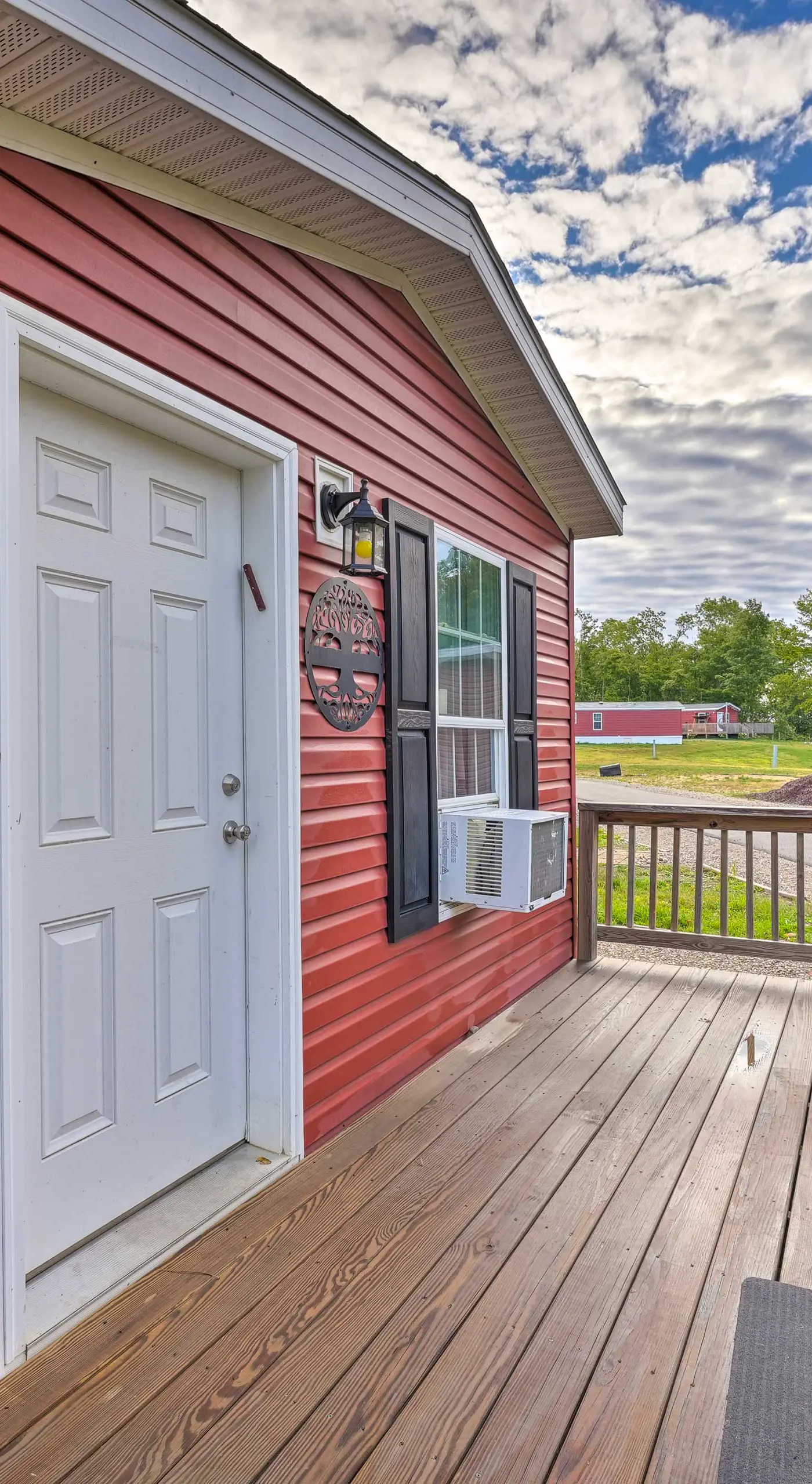 Cassopolis Cabin, Little Fish Lake On-Site!