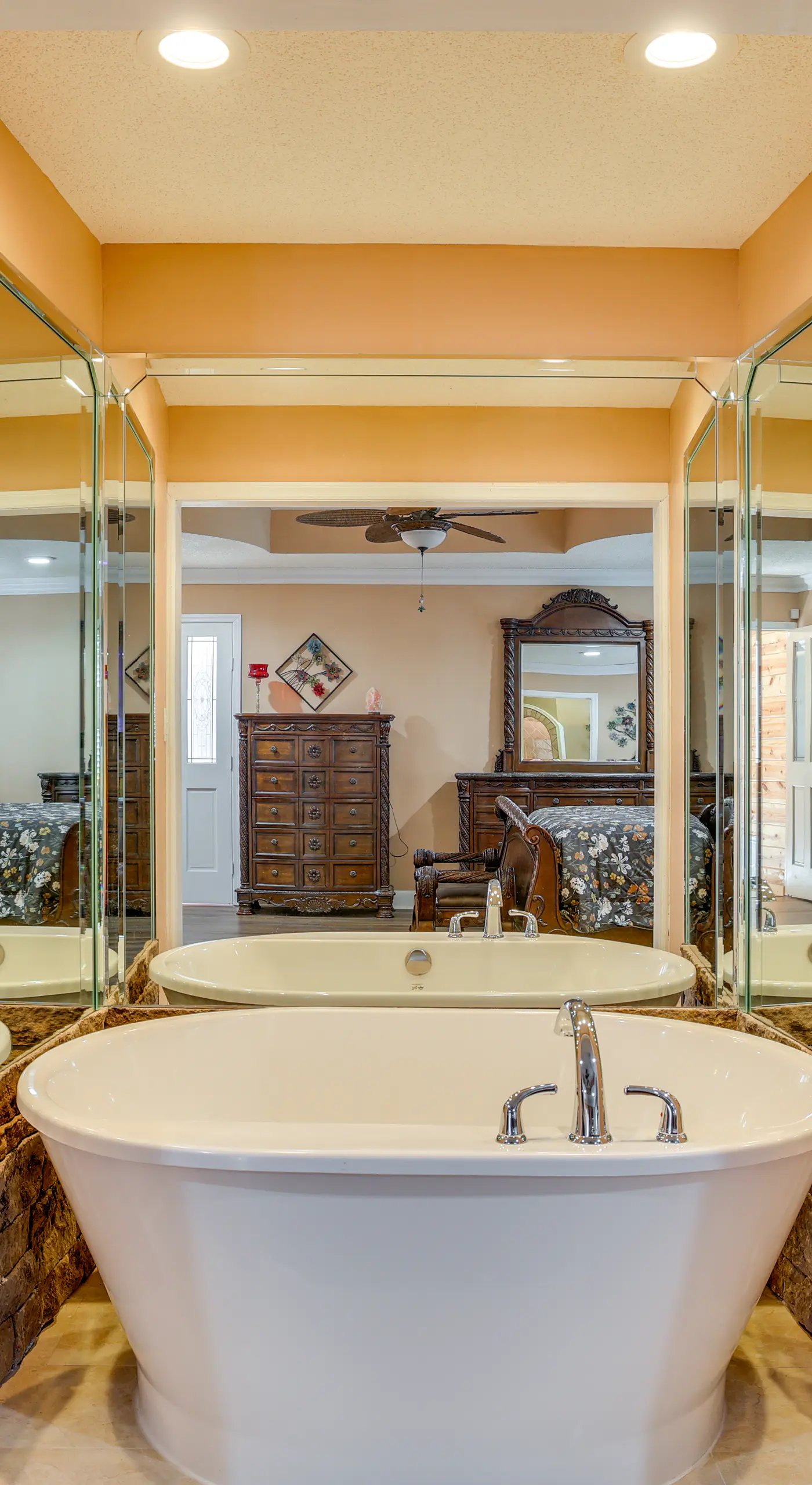 Fire Pit + Game Room: Lakefront Escape in Trenton!