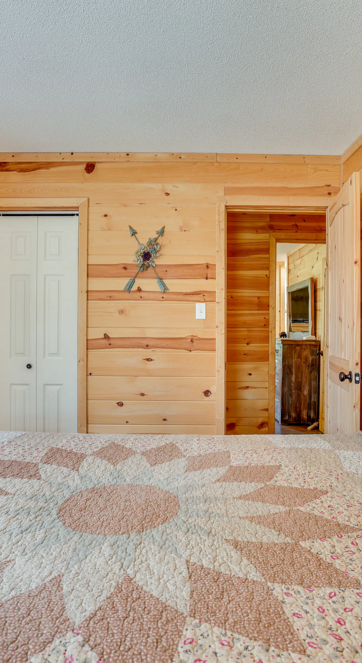 Fire Pit + Game Room: Lakefront Escape in Trenton!