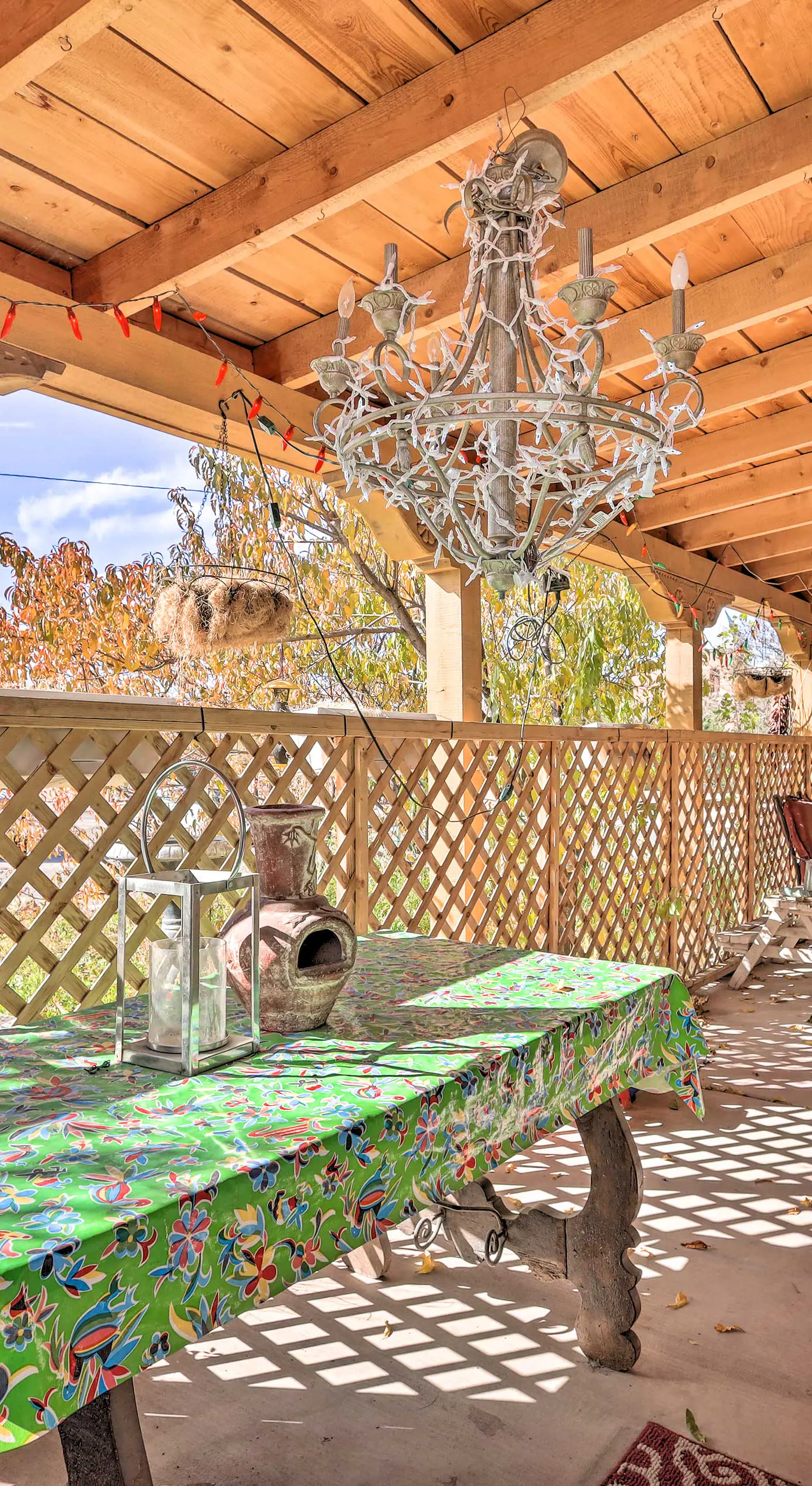 Idyllic Española Casita w/ Charcoal Grill
