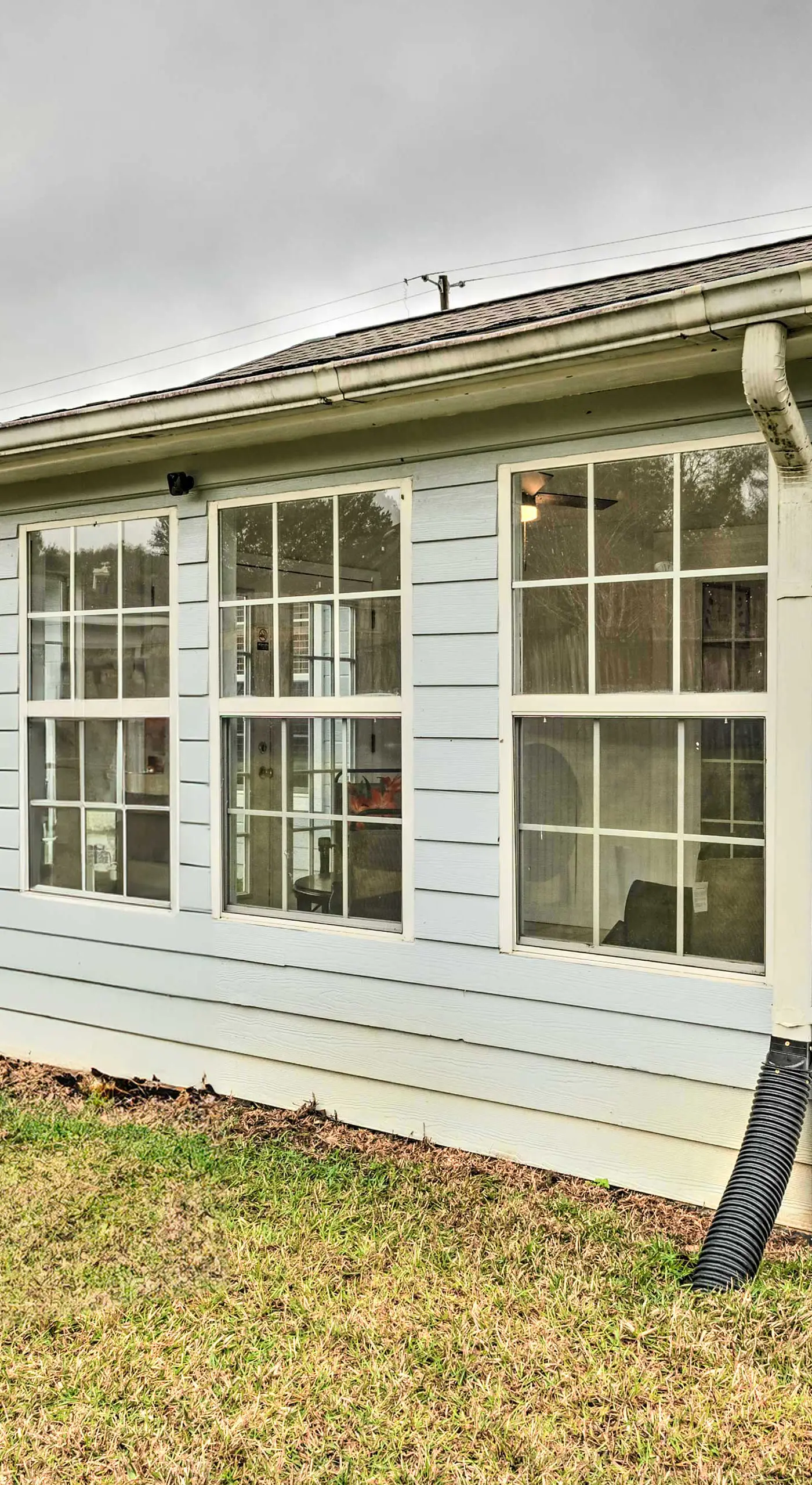 Ocean Springs Home w/ Sunroom ~ 5 Mi to Beach