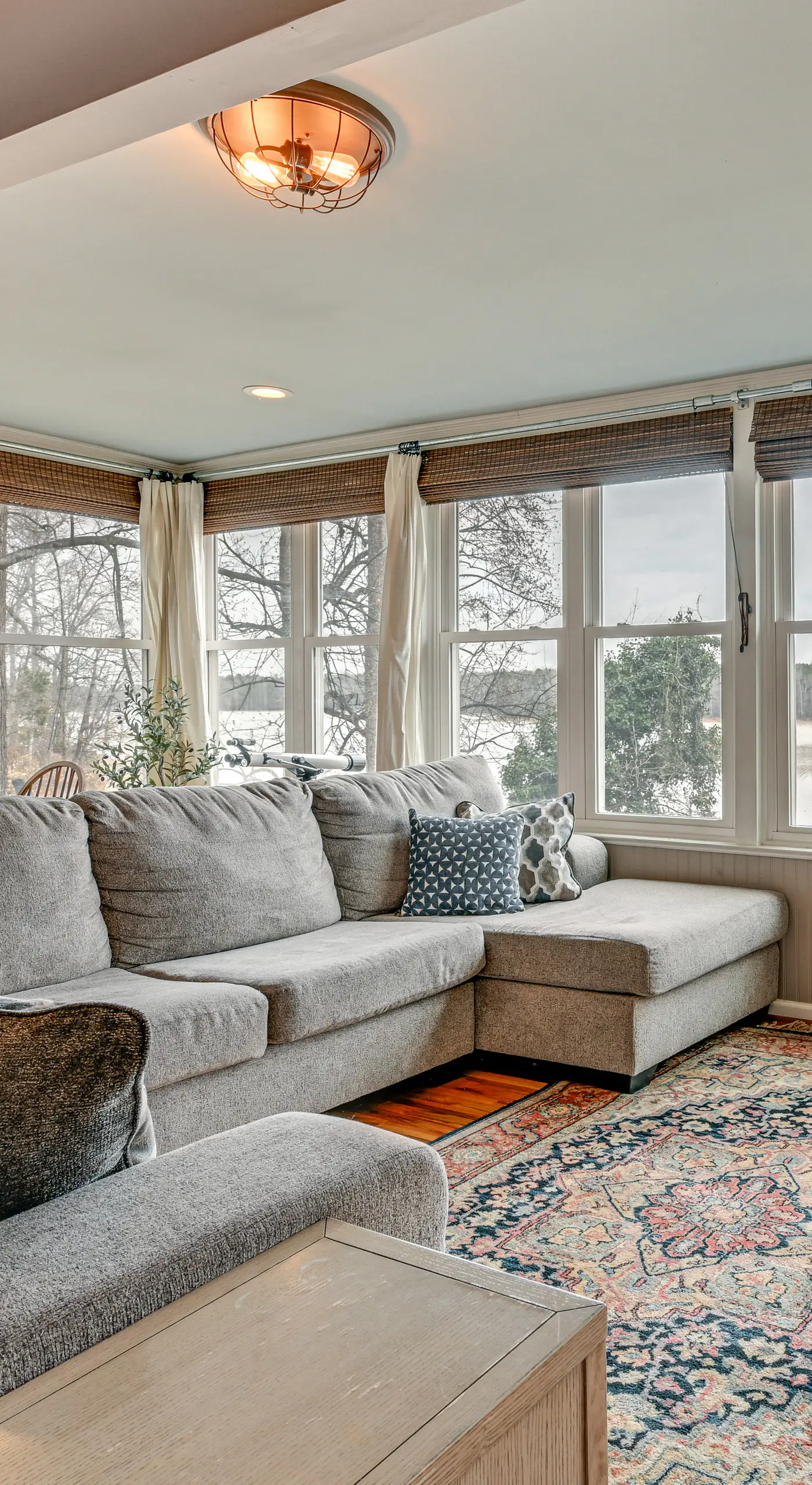 Lakefront, Hot tub, Theater Game w/ Private Dock