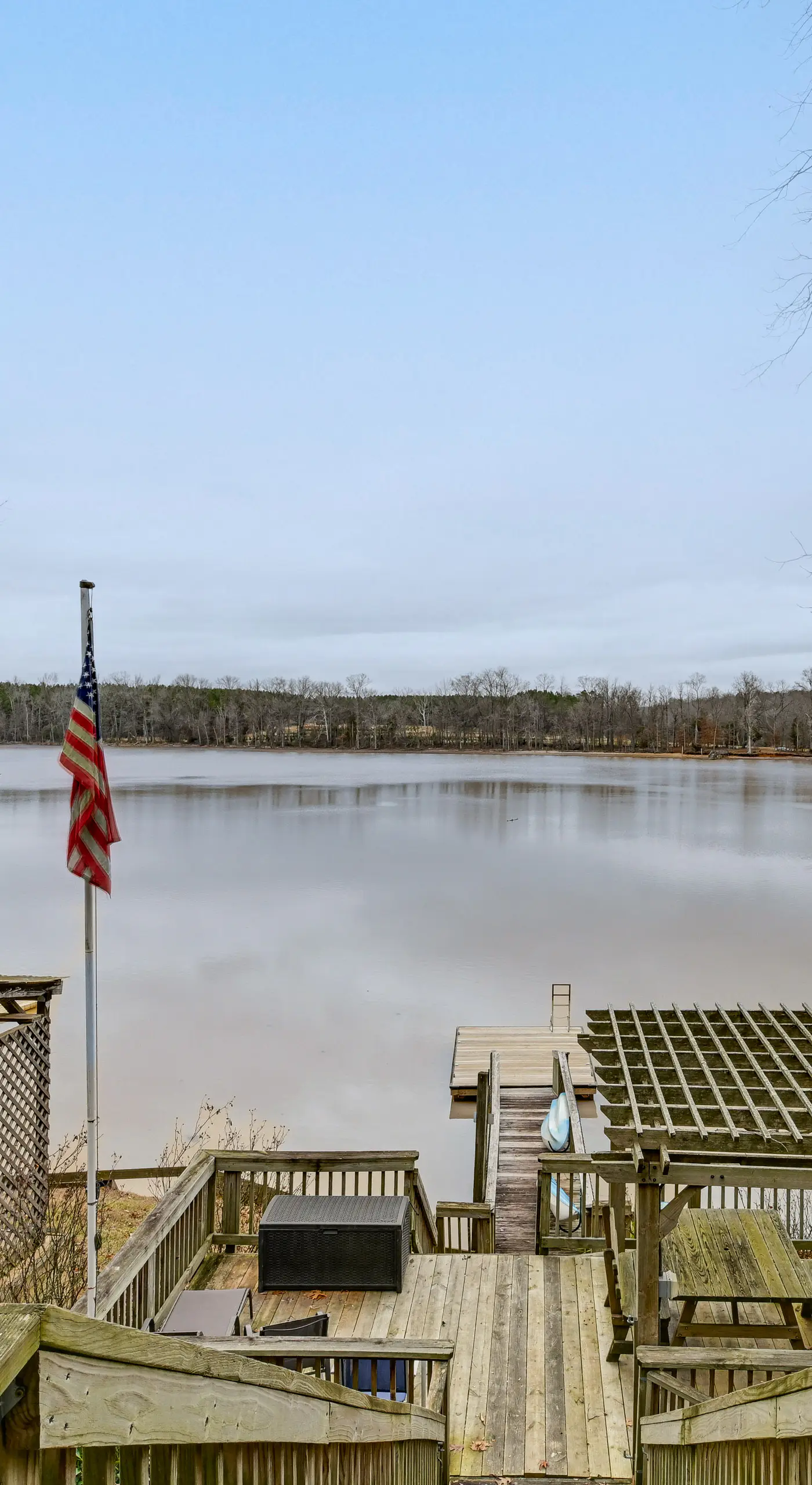 Lakefront, Hot tub, Theater Game w/ Private Dock