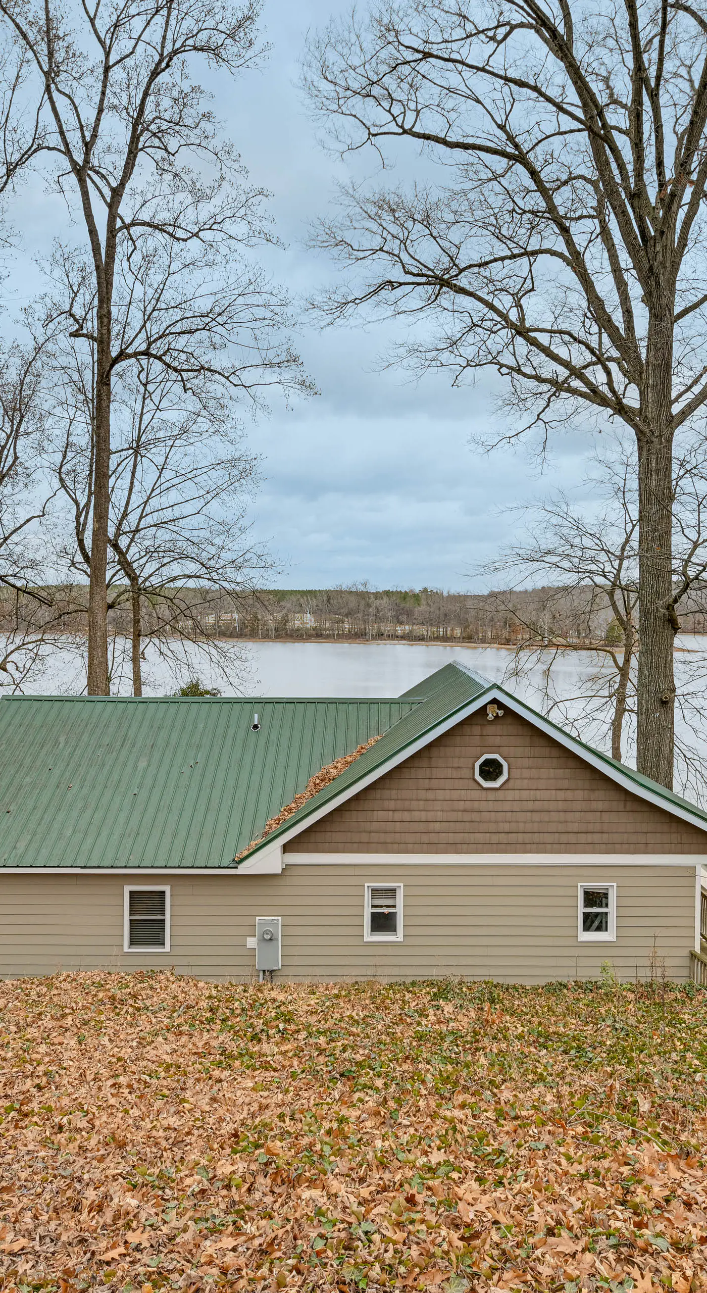 Lakefront, Hot tub, Theater Game w/ Private Dock