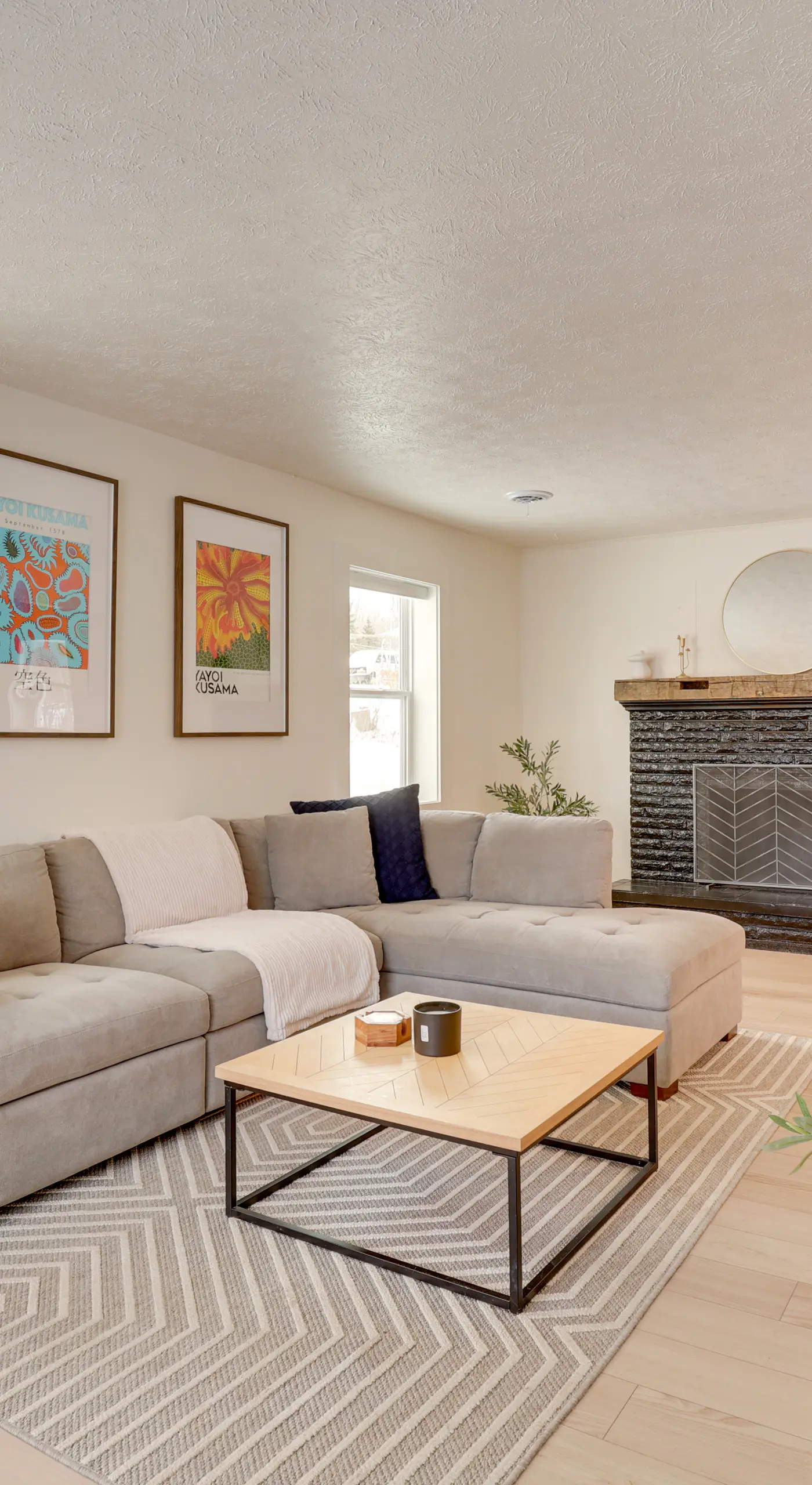 3 Mi to Dtwn & YSU: Updated Youngstown Home