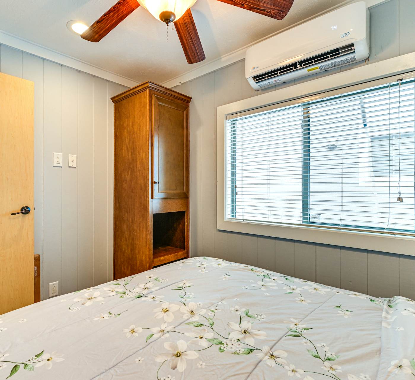 Waterfront Living & Resort Perks! Lake Norman Stay