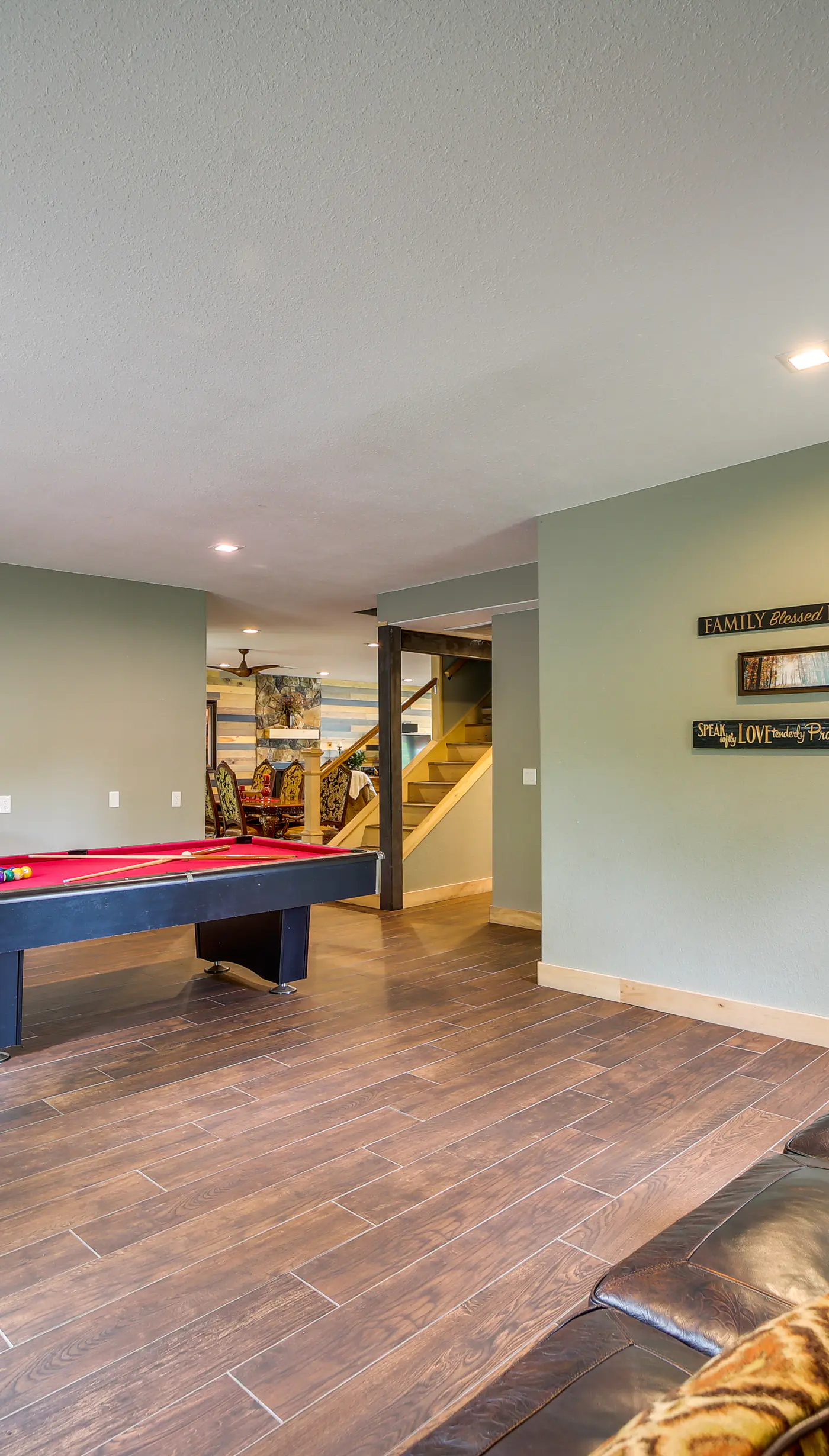 Hot Tub, Game Room & More! Lakefront Home in Afton