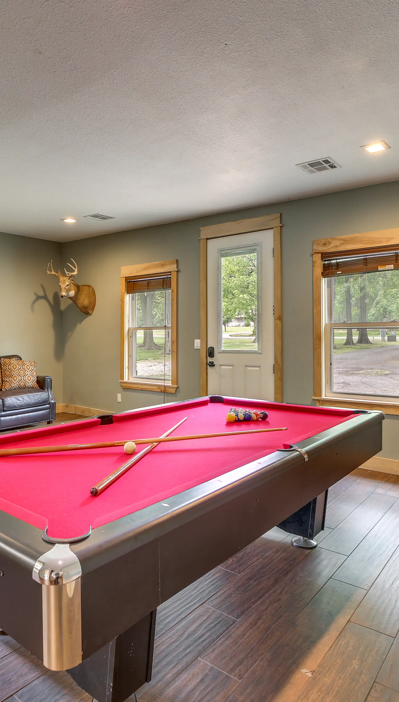 Hot Tub, Game Room & More! Lakefront Home in Afton