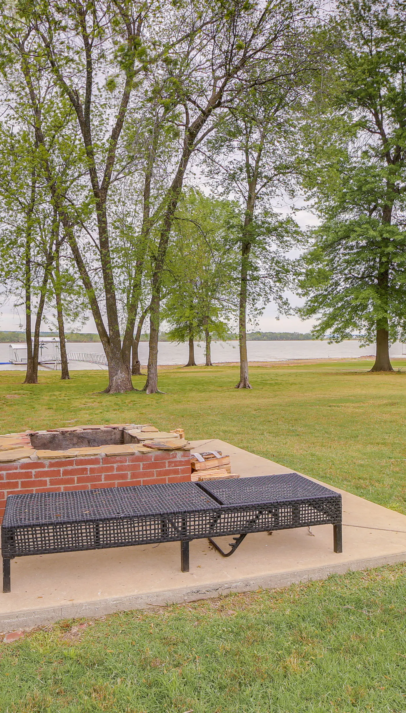 Hot Tub, Game Room & More! Lakefront Home in Afton