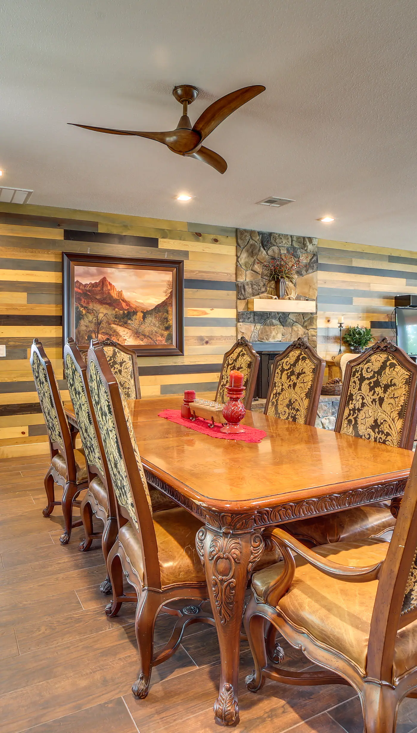 Hot Tub, Game Room & More! Lakefront Home in Afton