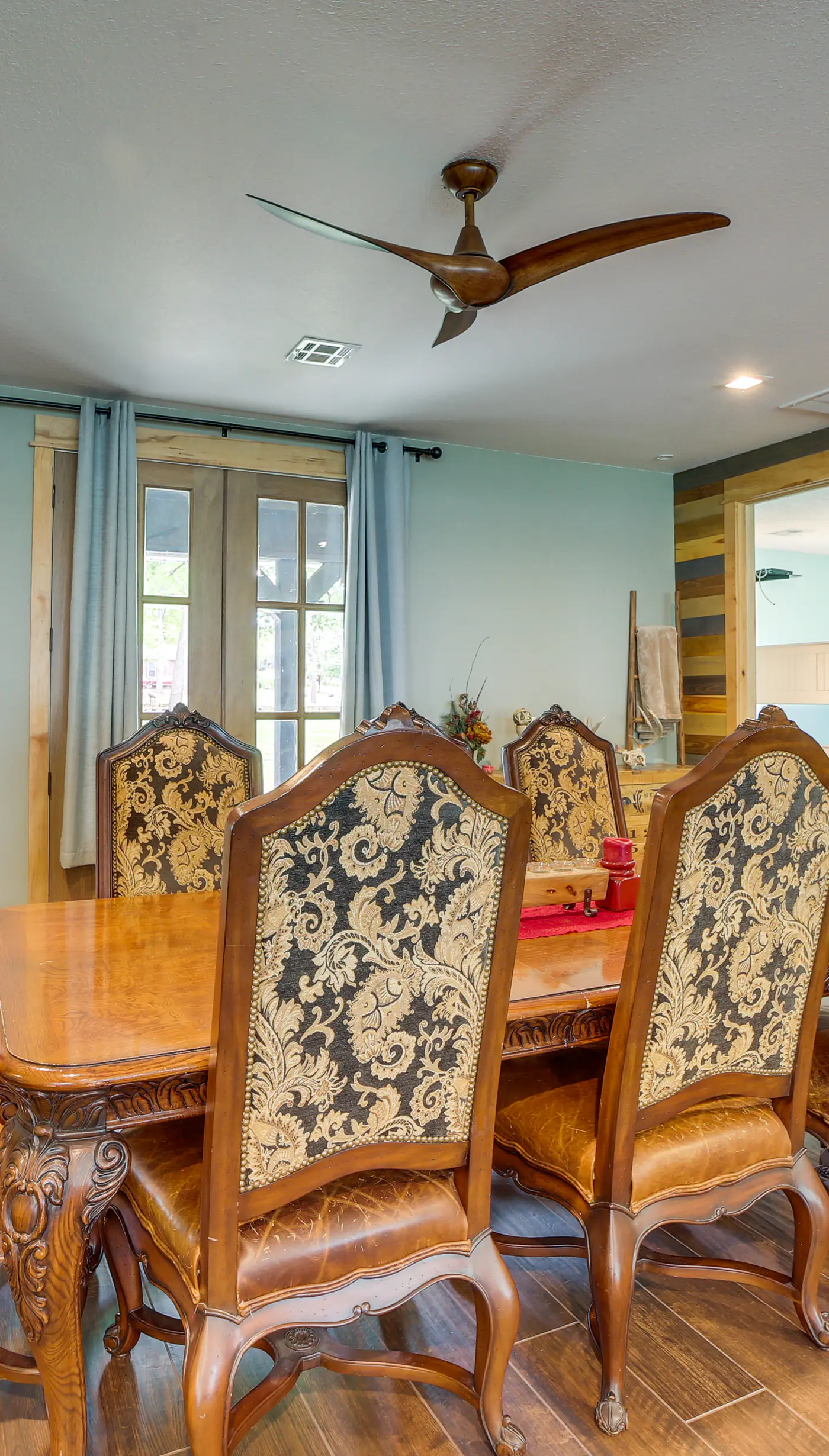 Hot Tub, Game Room & More! Lakefront Home in Afton