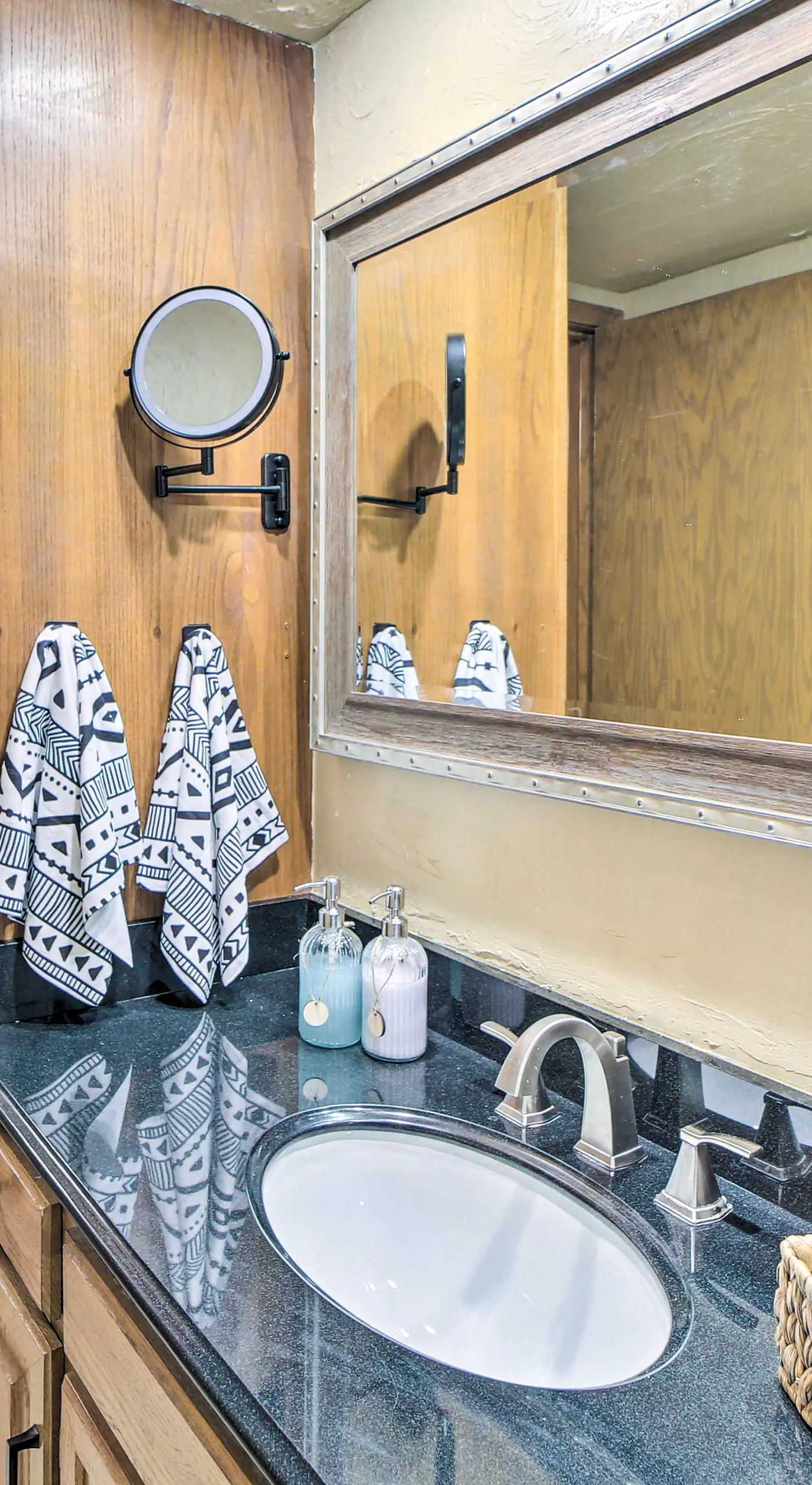 Balcony w/ Hot Tub: Monkey Island Vacation Rental!