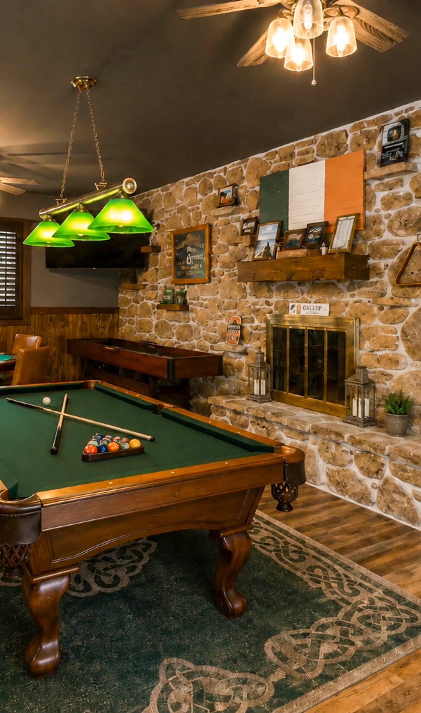Hot Tub + Game Room! Luxe Monkey Island Escape