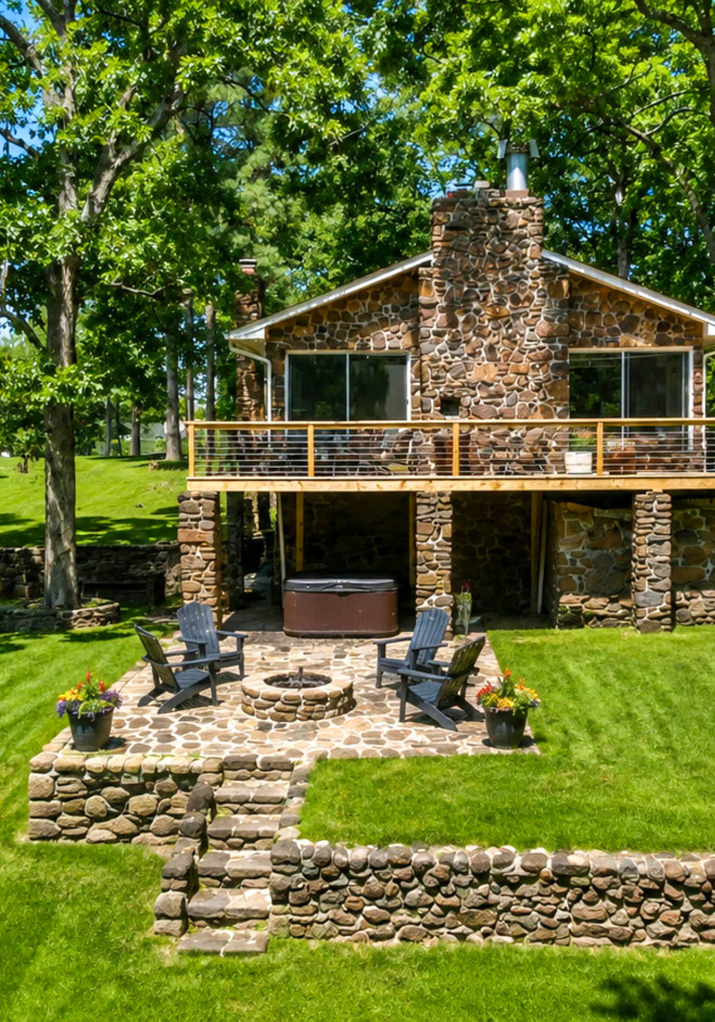 Hot Tub + Game Room! Luxe Monkey Island Escape