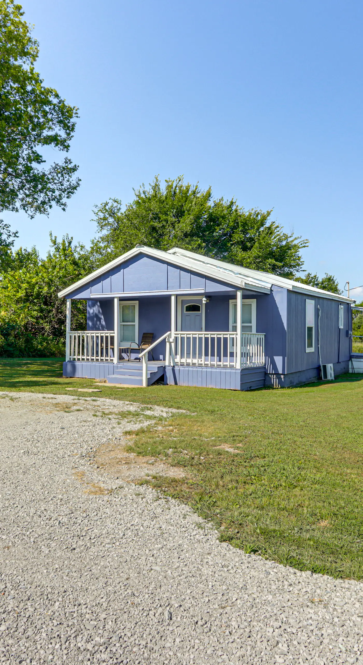 Lake Days, BBQs & Fireside Nights: Afton Retreat