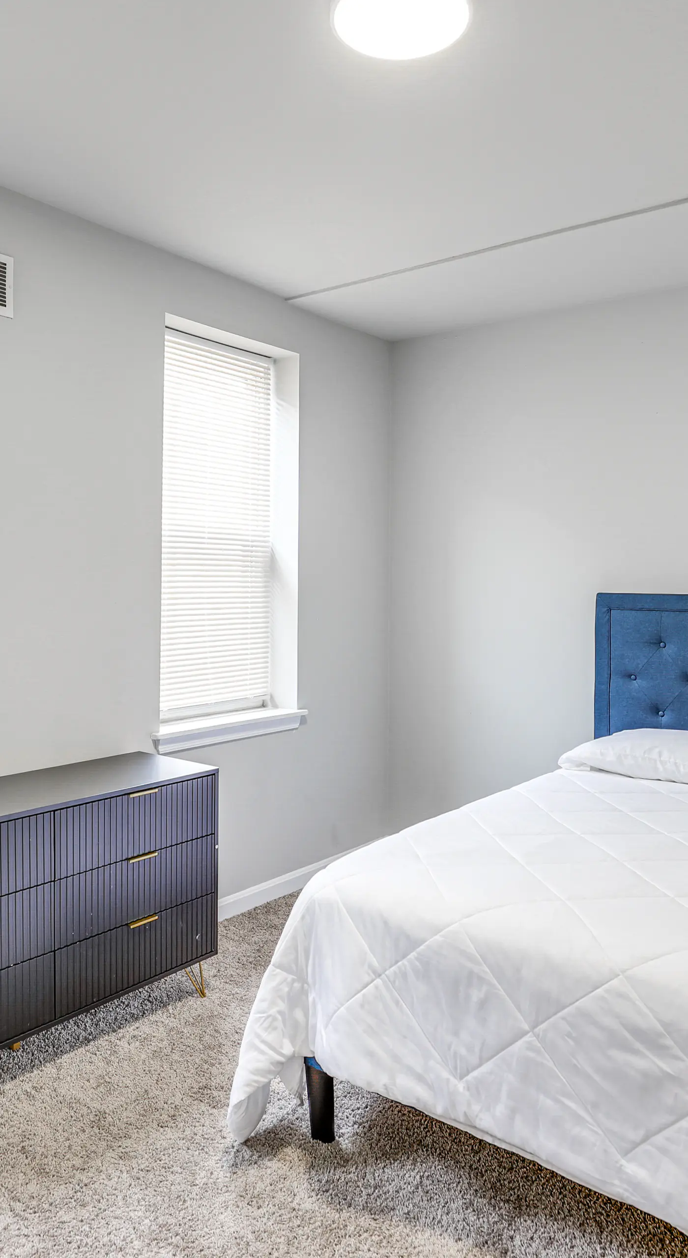 Pet-Friendly 3BR Rowhouse: Walk to Patterson Park!