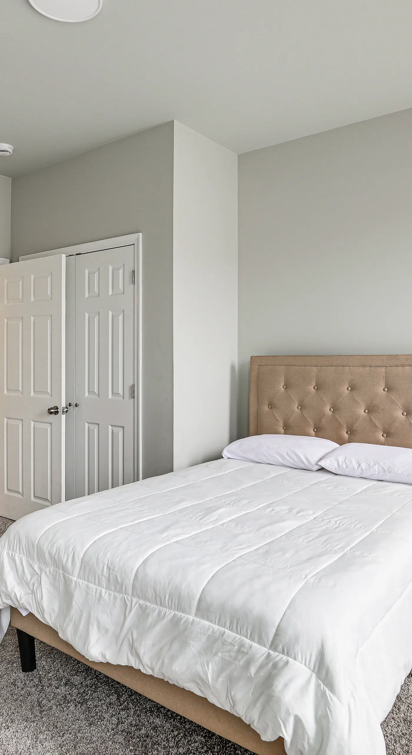 Pet-Friendly 3BR Rowhouse: Walk to Patterson Park!