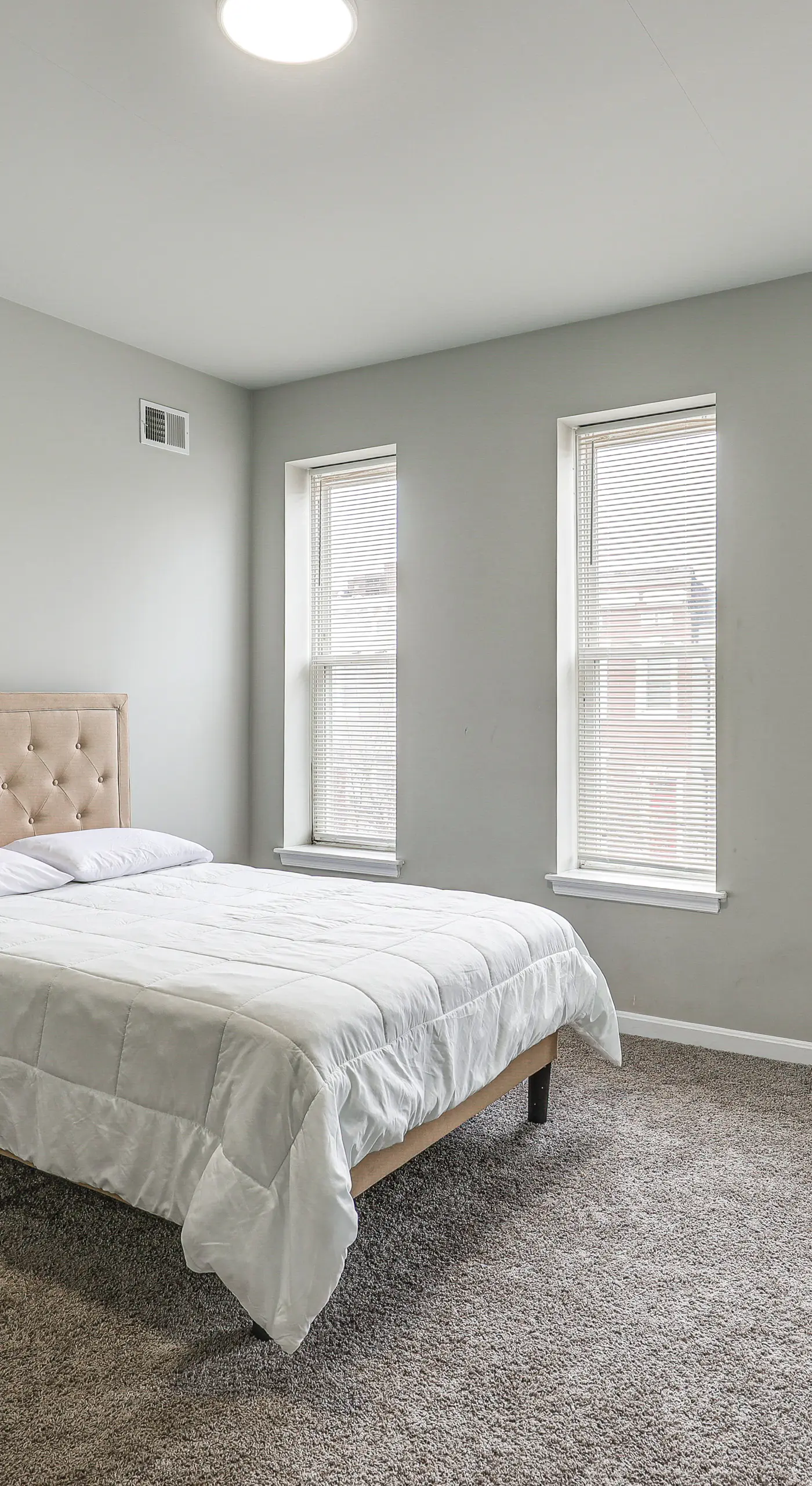 Pet-Friendly 3BR Rowhouse: Walk to Patterson Park!