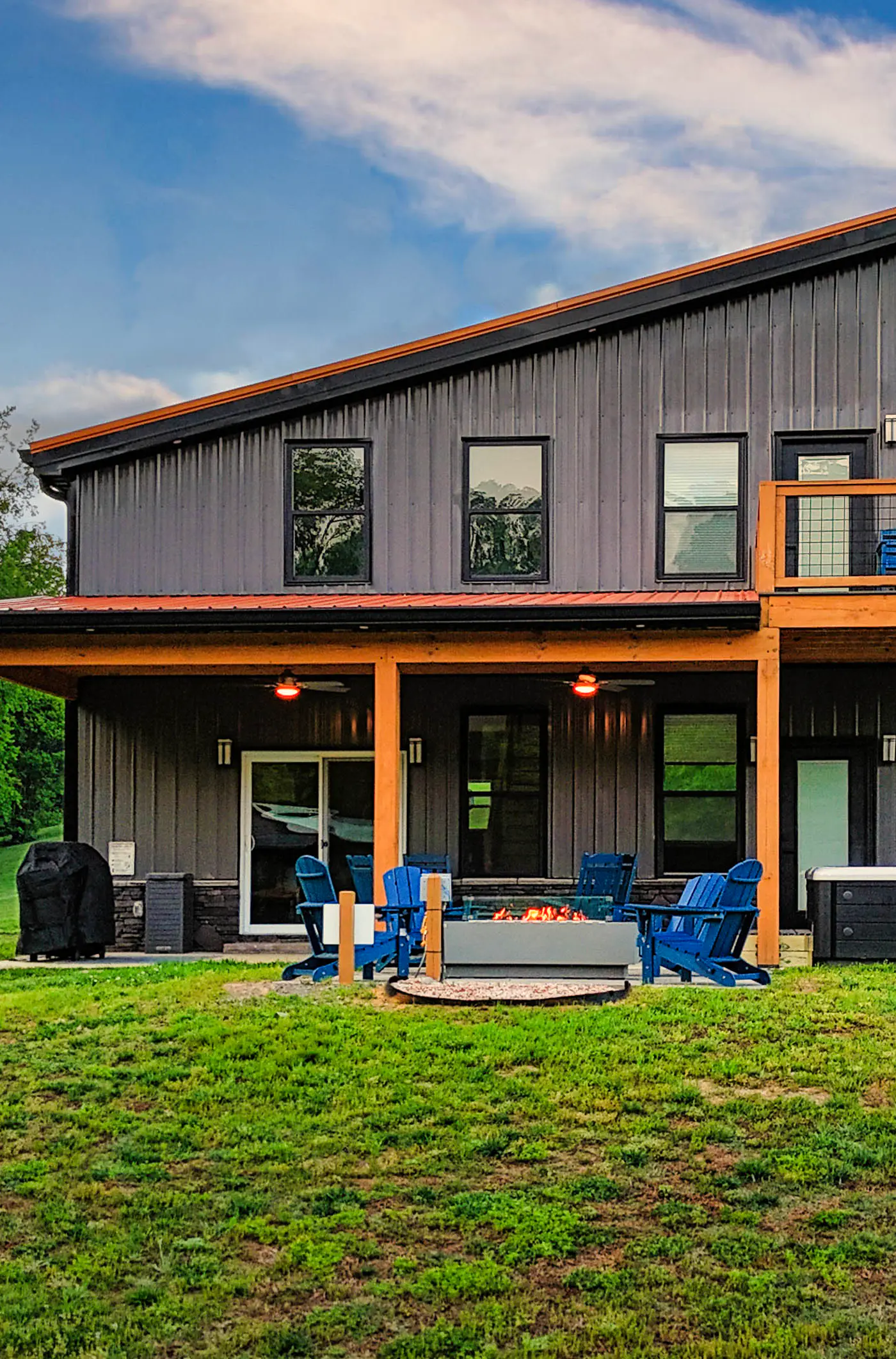 Smoky Mountain Riverfront Barndominium