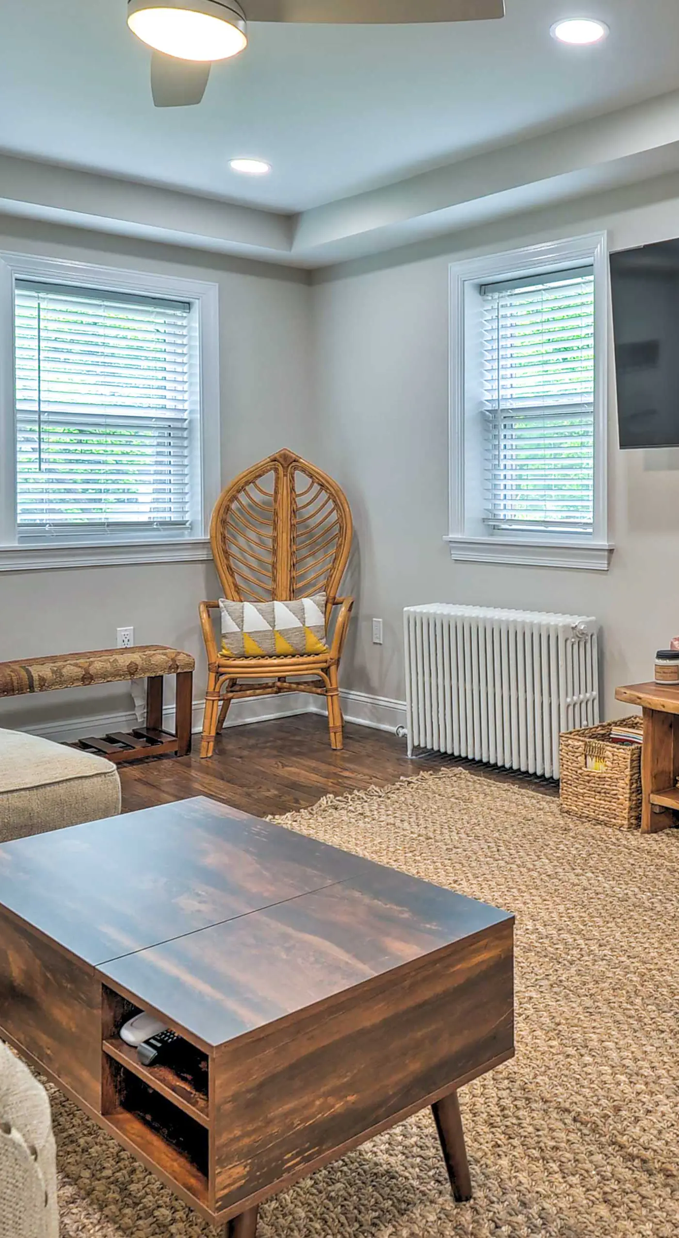 Takoma Park Apt w/ Wood Fire Pit < 8 Mi to DC