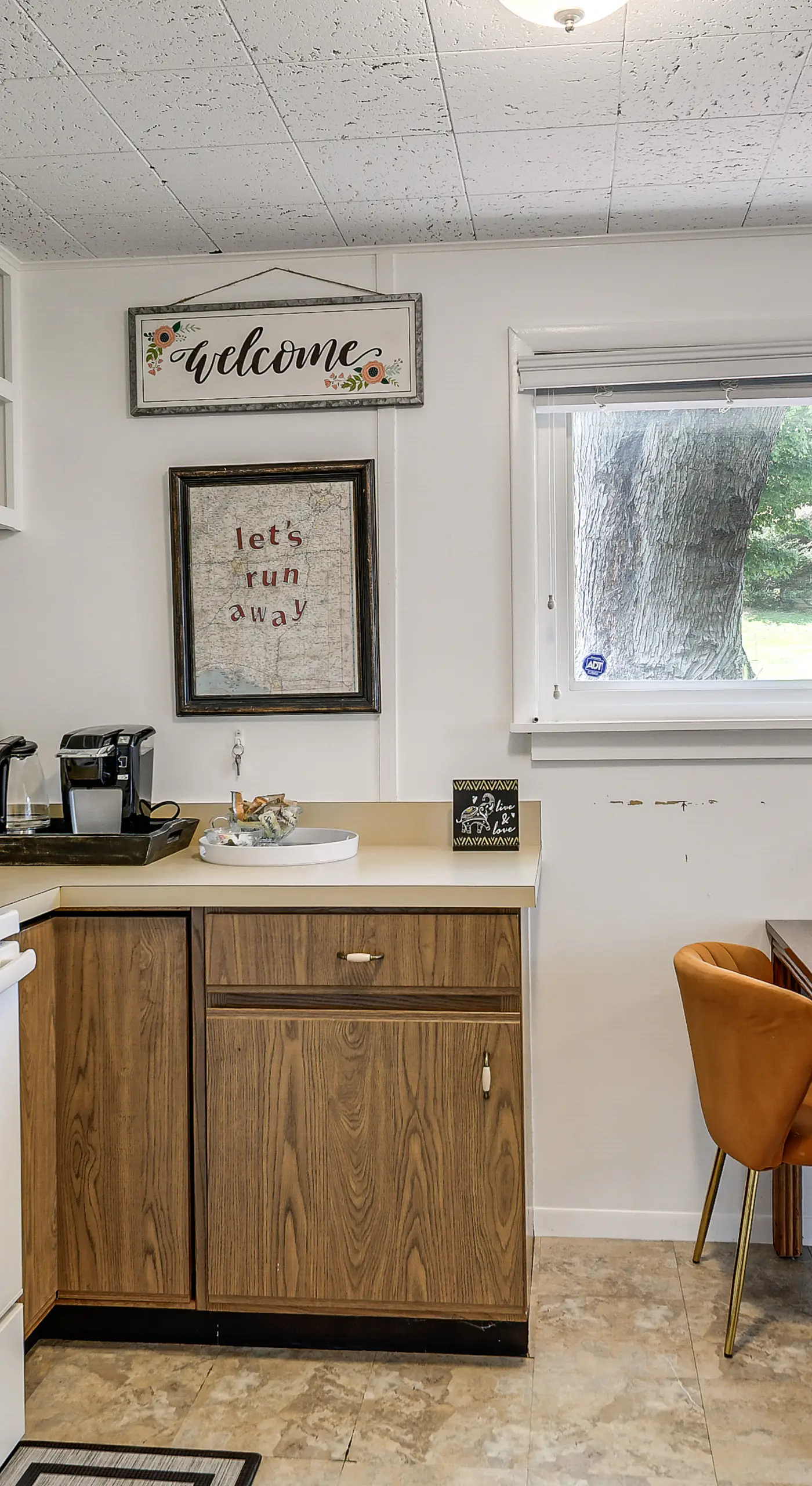 3 Mi to Dtwn Silver Spring: Convenient DC Area Apt