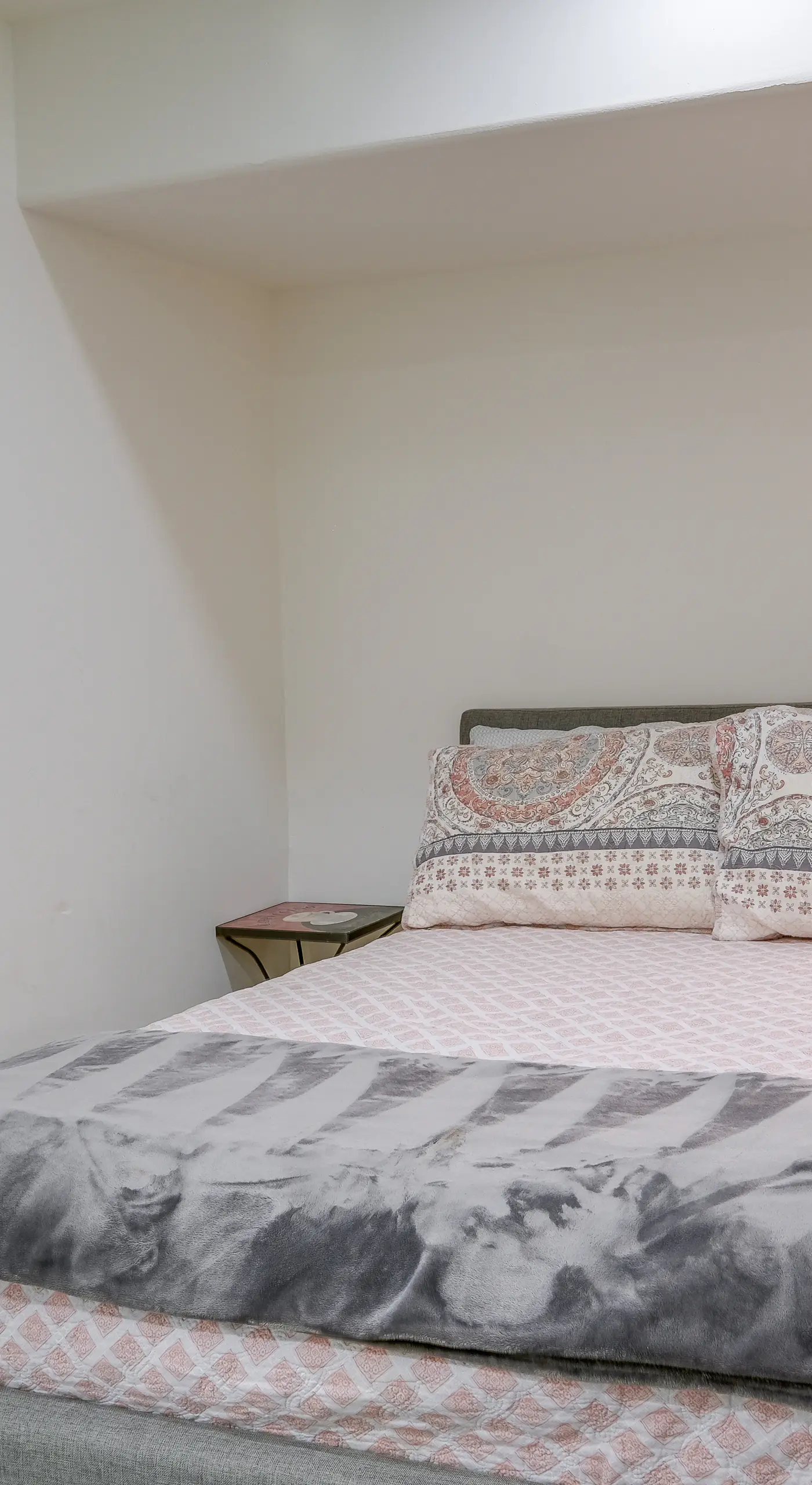 1 Mi to the Metro! Centrally Located Apt Near DC