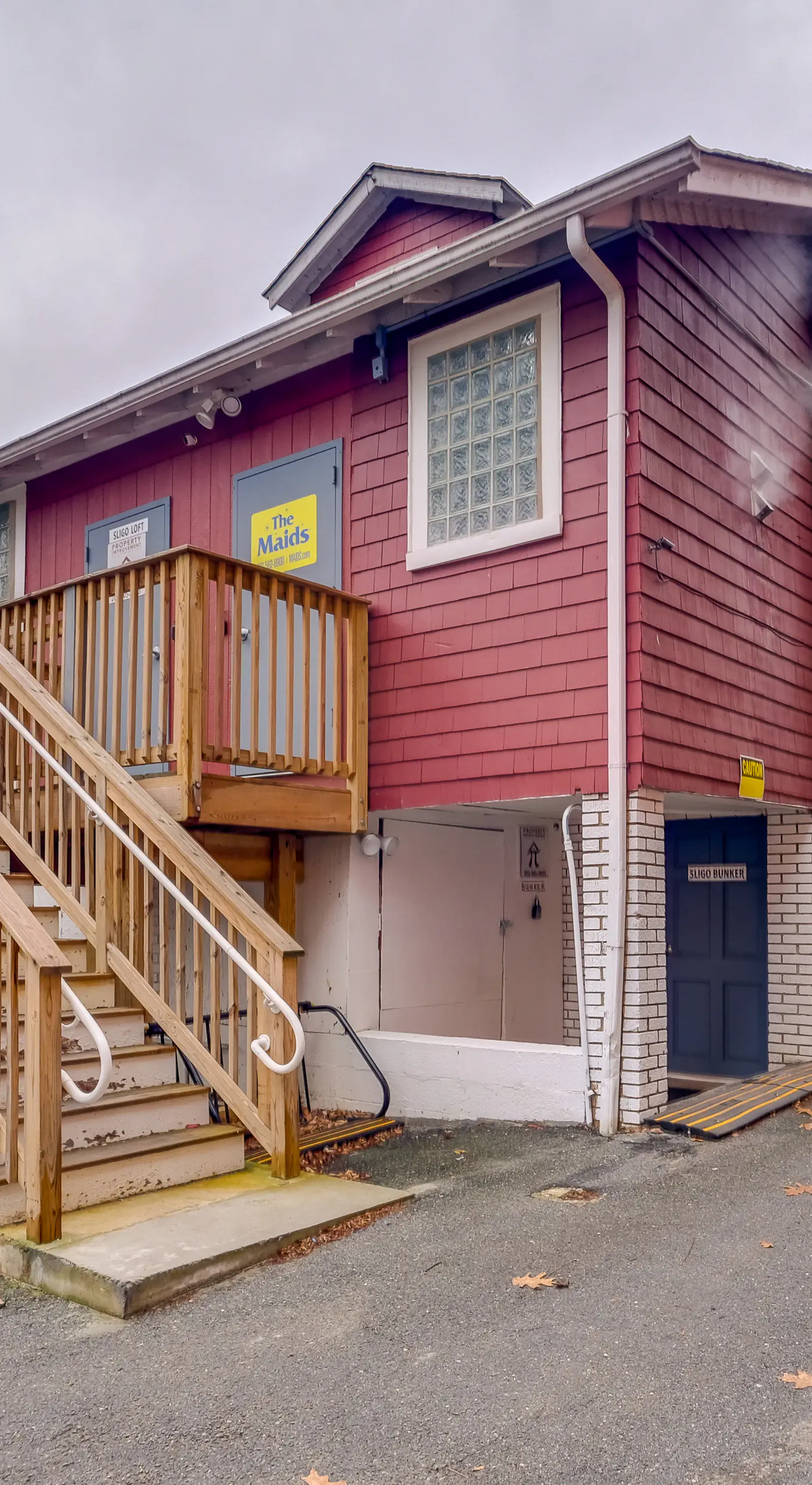 1 Mi to the Metro! Centrally Located Apt Near DC