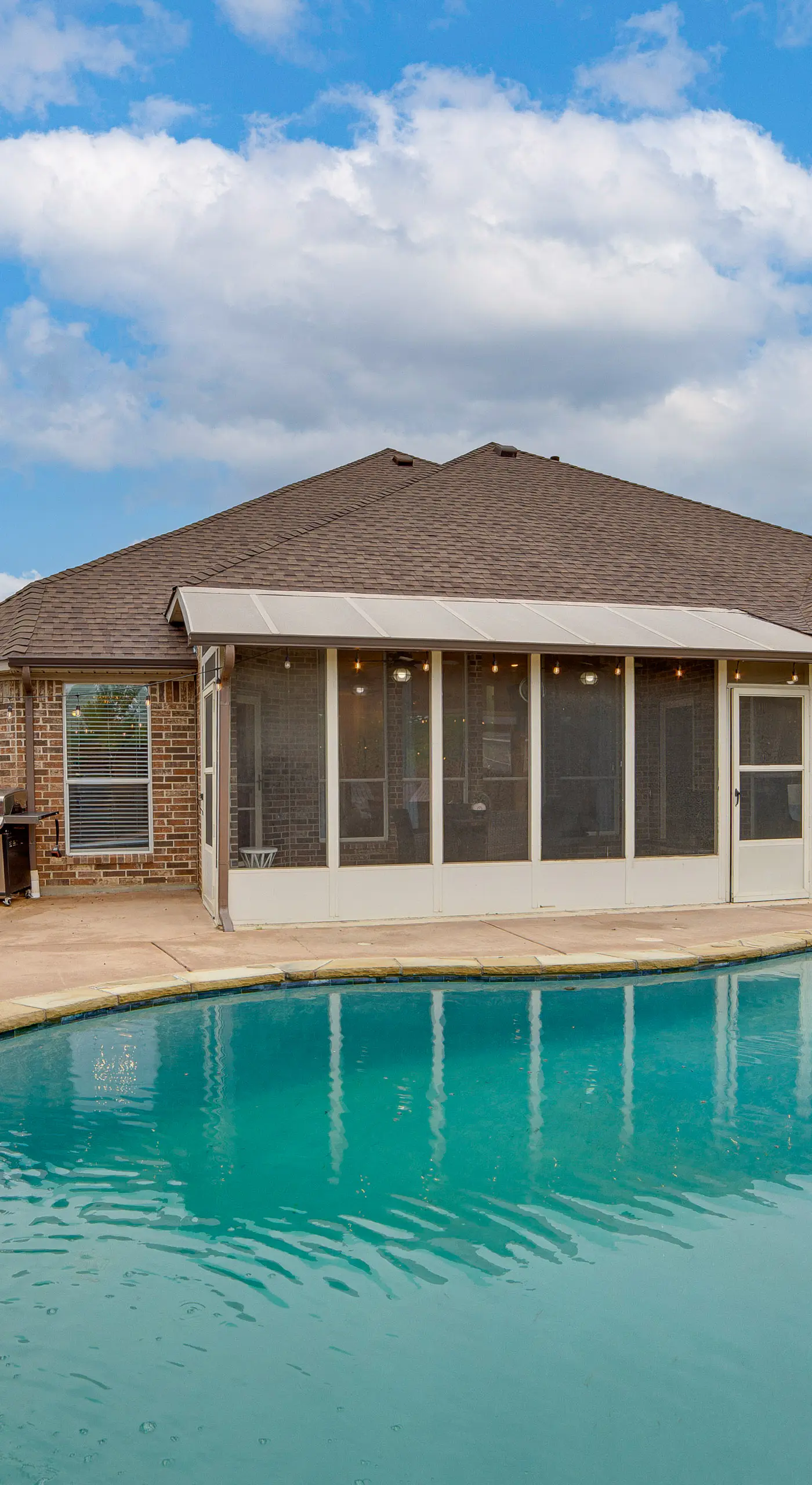 Spacious Arlington Home By Shops, Parks & Lakes
