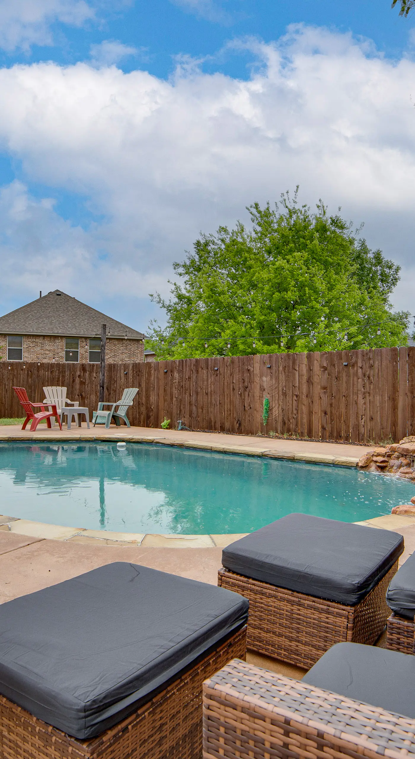 Spacious Arlington Home By Shops, Parks & Lakes