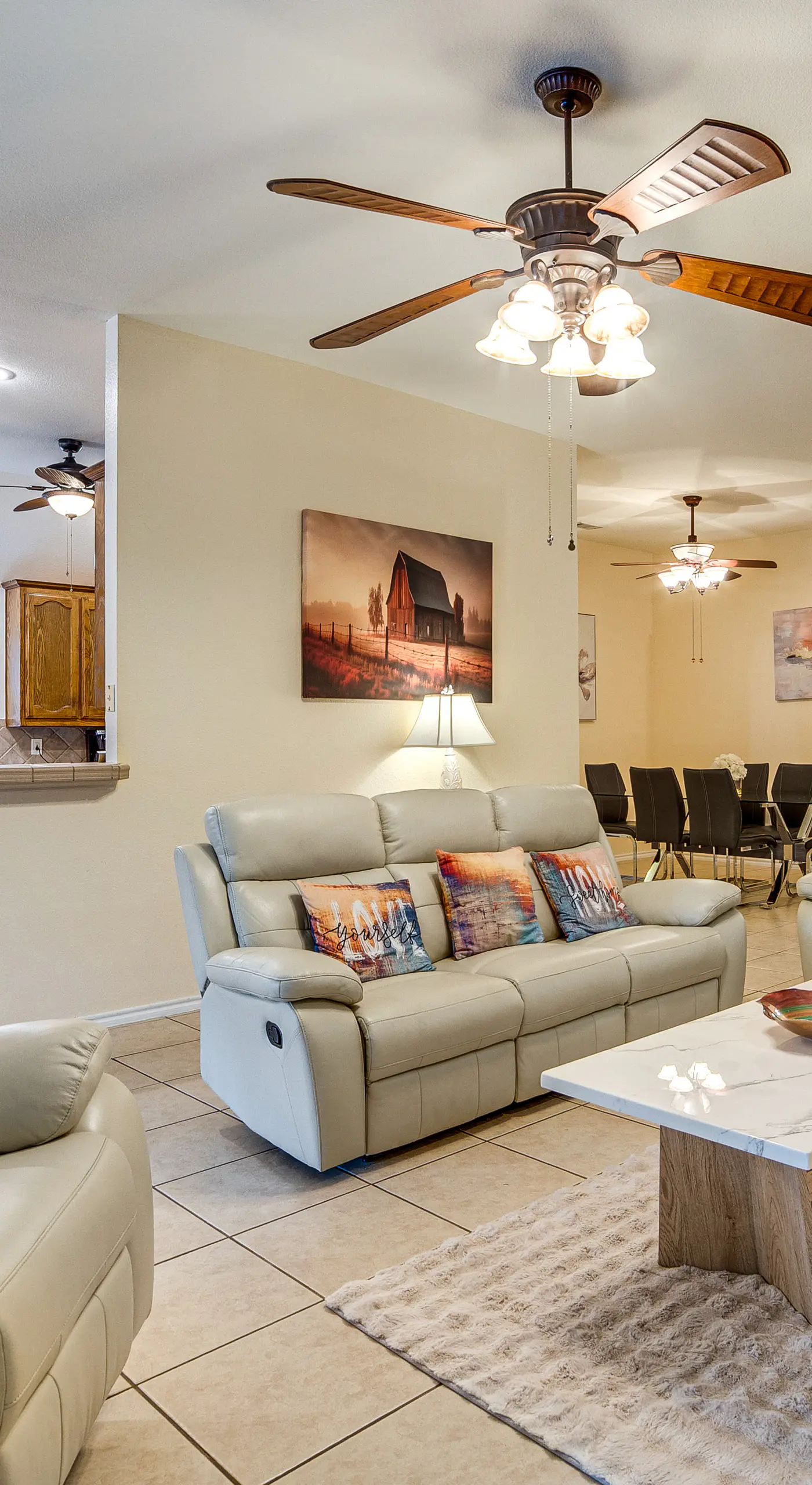 Spacious Arlington Home By Shops, Parks & Lakes