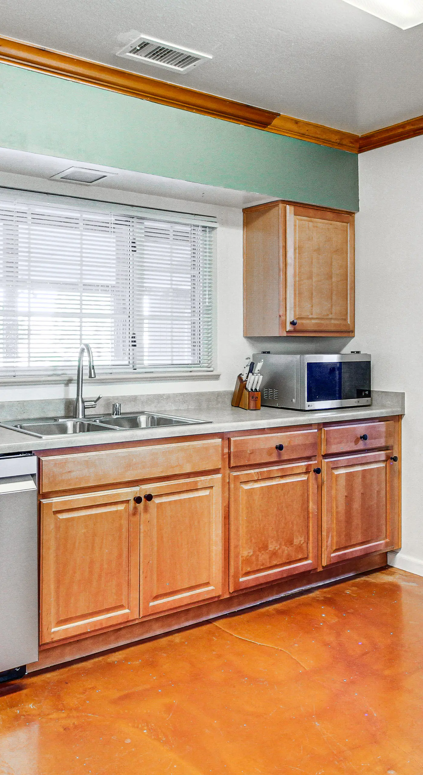 Walk to Paradise Hills Golf Course: Condo w/ Patio