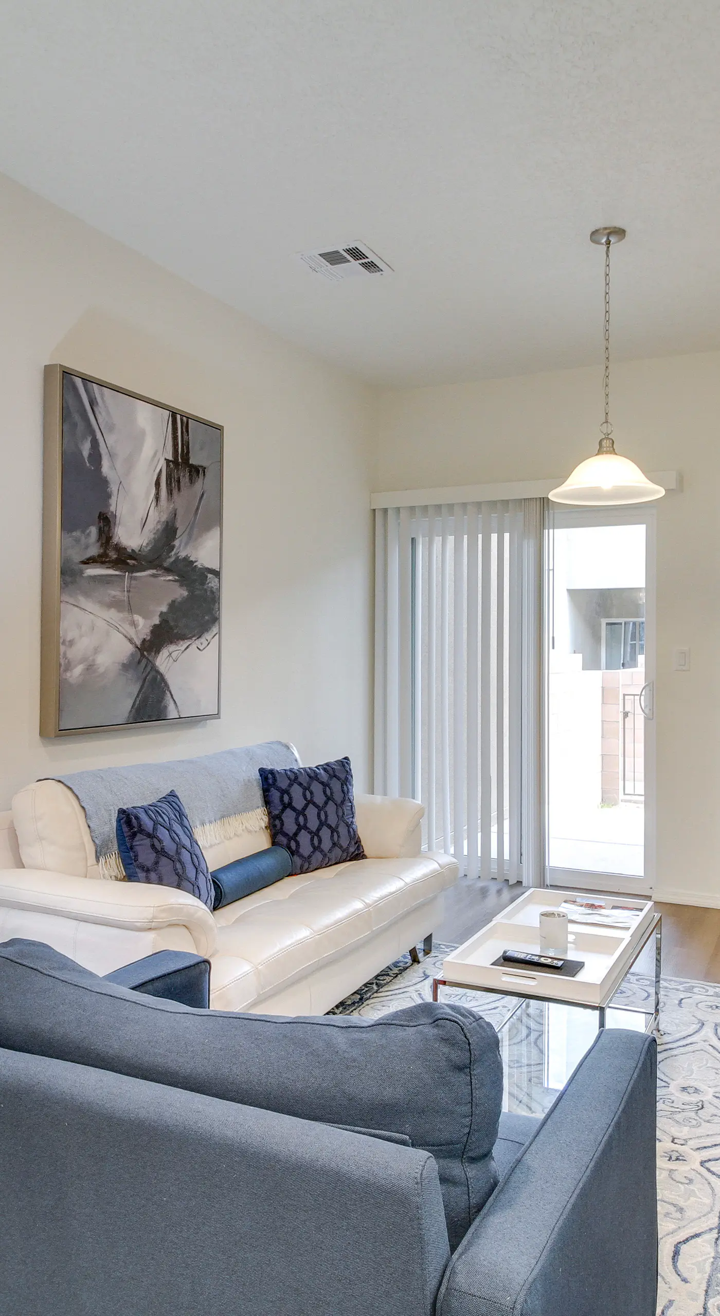 3 Mi to Old Town: Albuquerque Townhome w/ Yard!